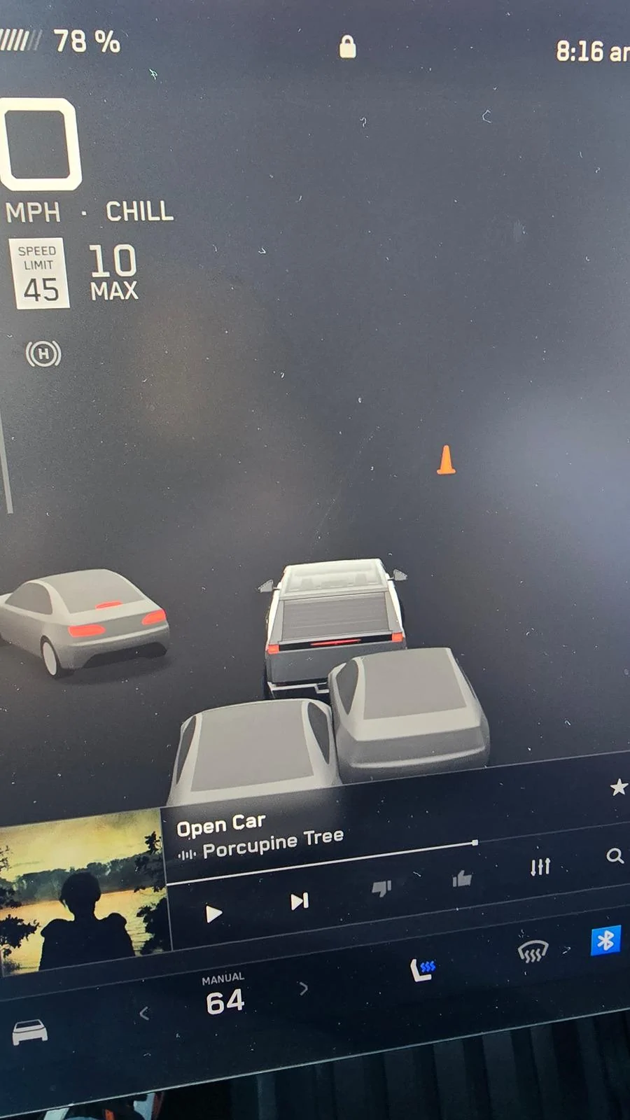 Tesla Cybertruck Phantom vehicle glitch in CT 20240510_081627