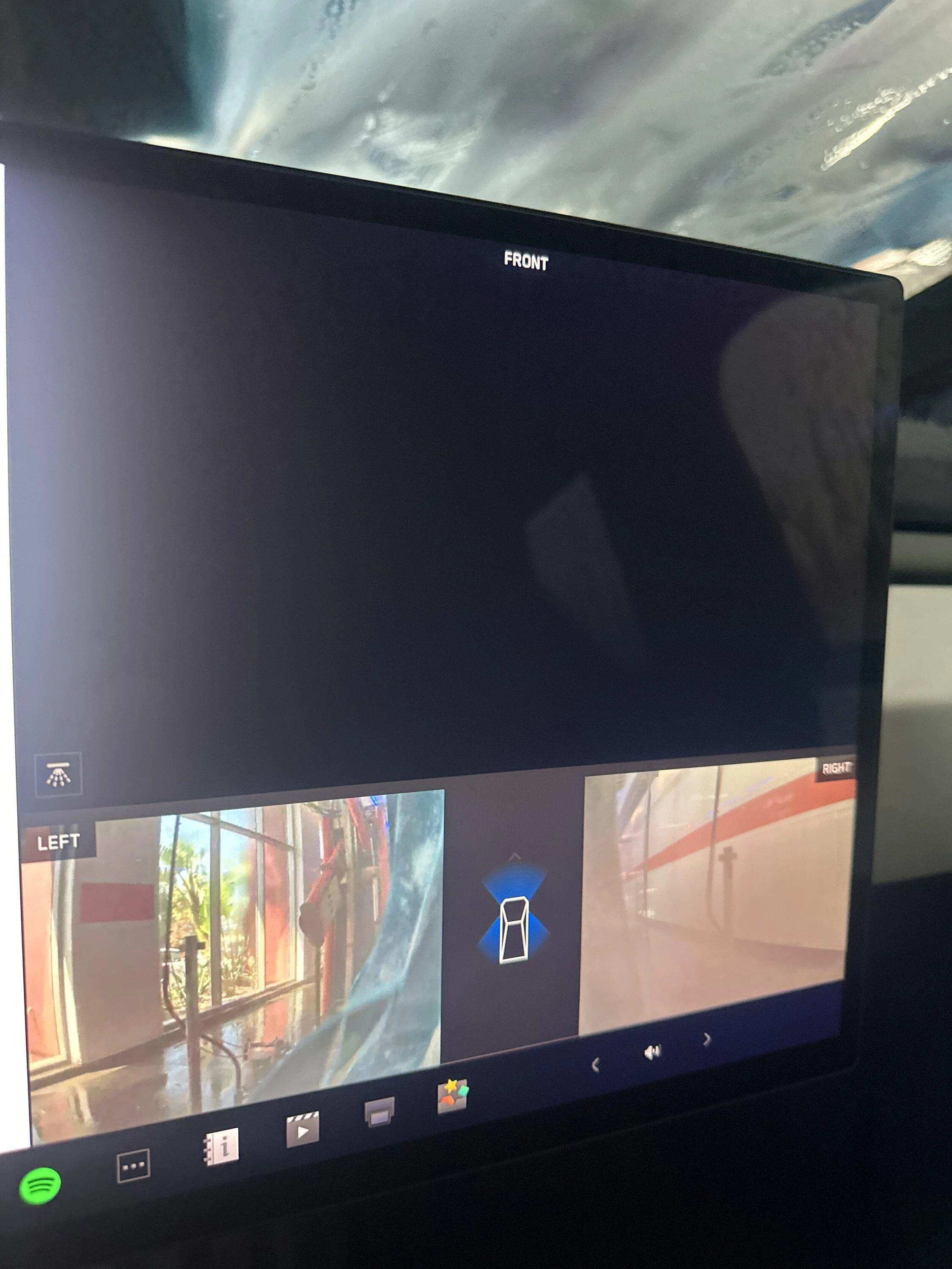 Tesla Cybertruck Front camera not working imag