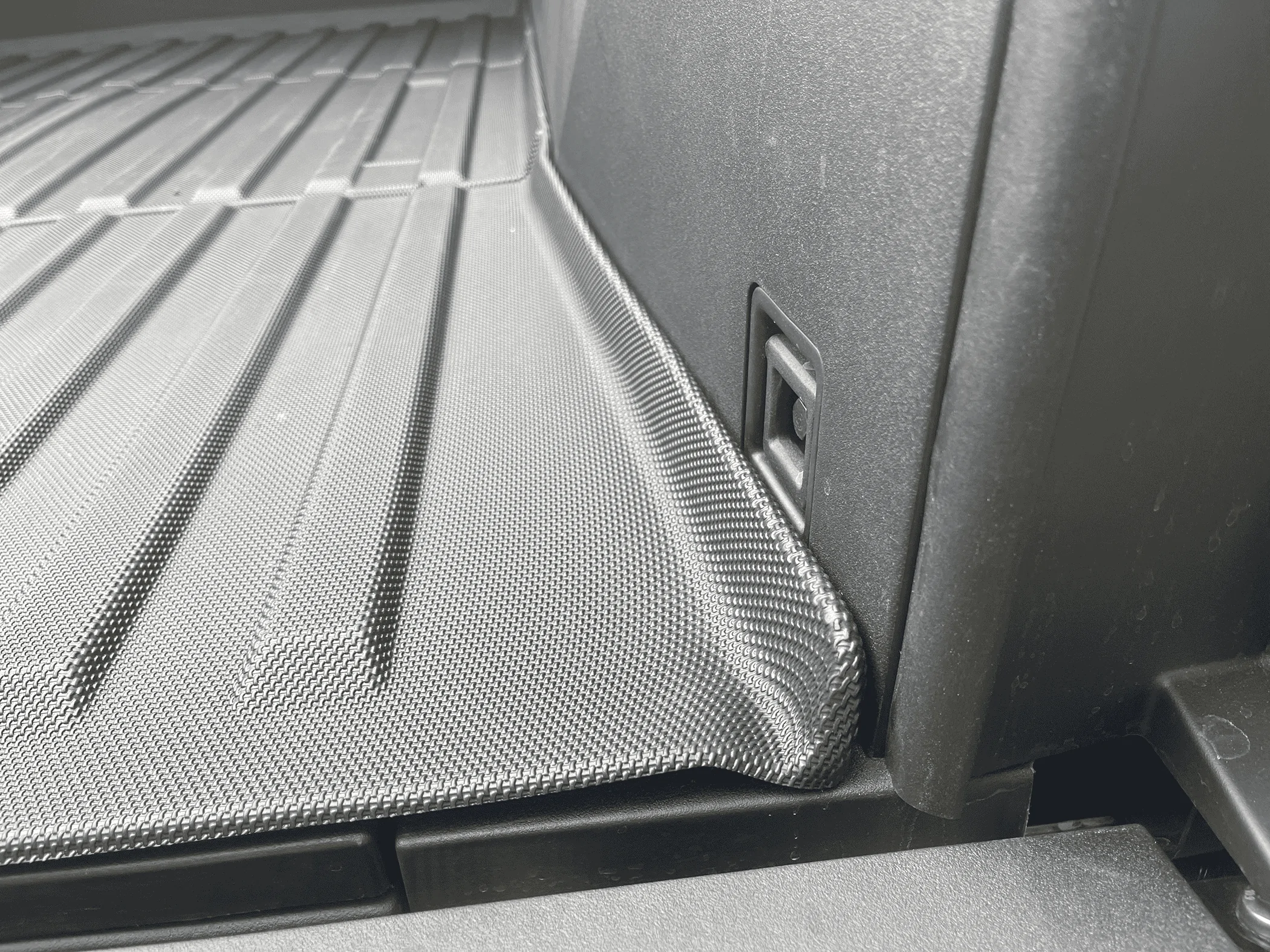 Tesla Cybertruck Aftermarket bed liner - best recommendations? tempImage92j9bJ