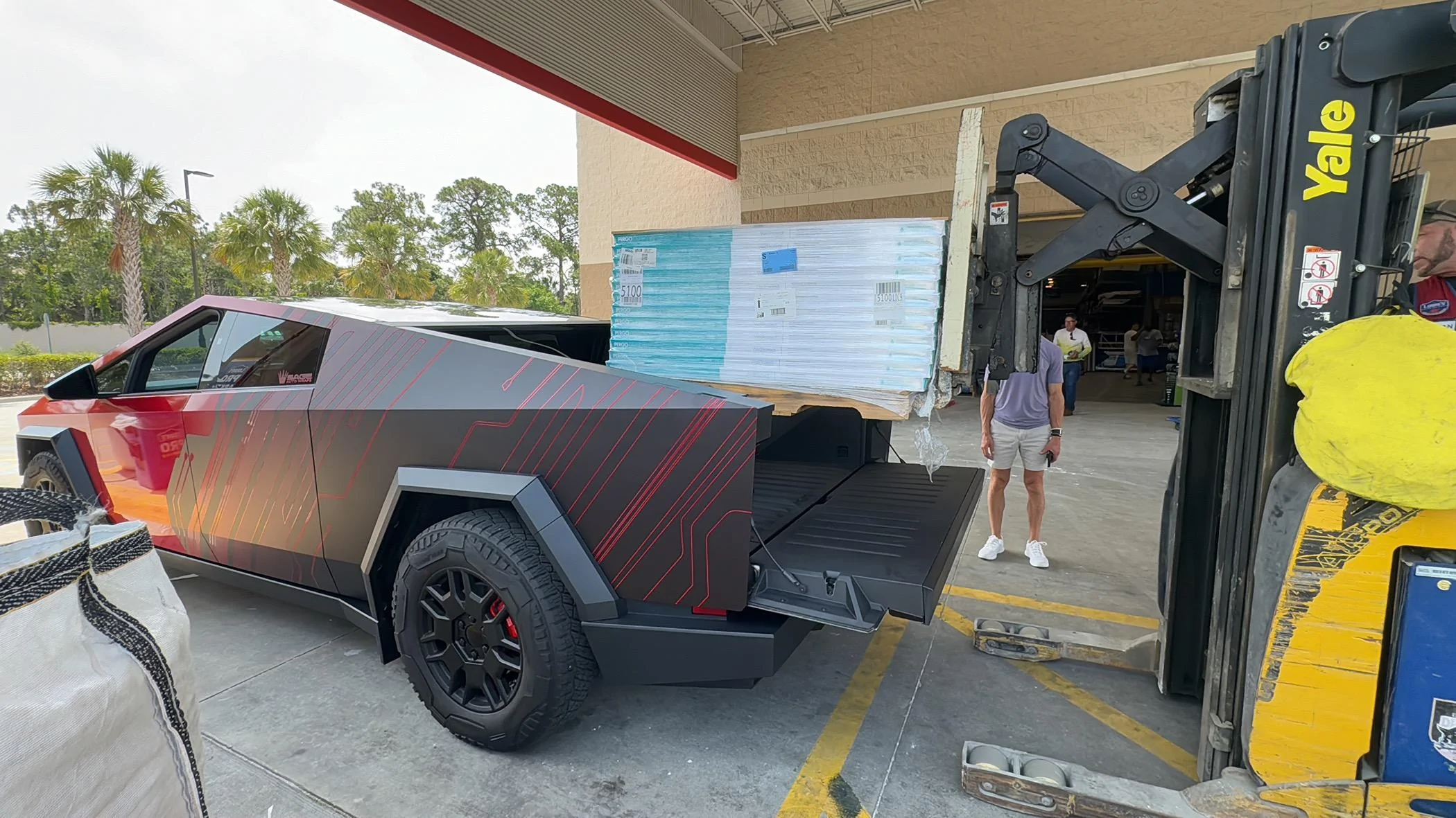 Tesla Cybertruck Finally put my CT to work IMG_3291