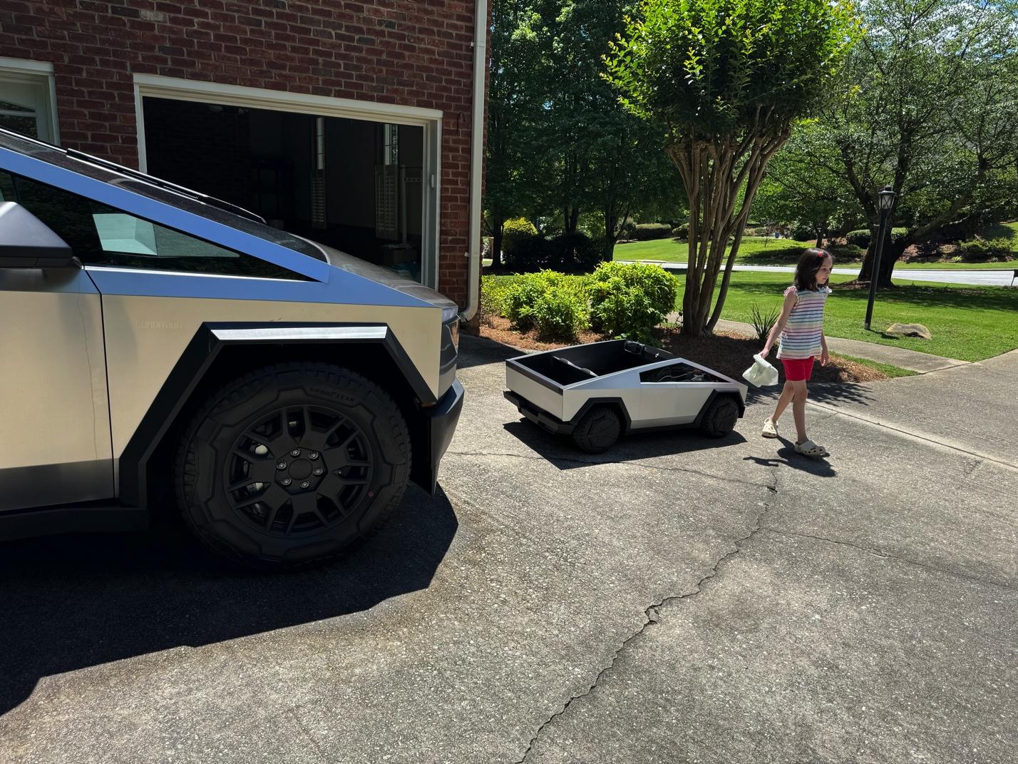 Tesla Cybertruck It's Daddy/Daughter Cybertruck Day! IMG_0805