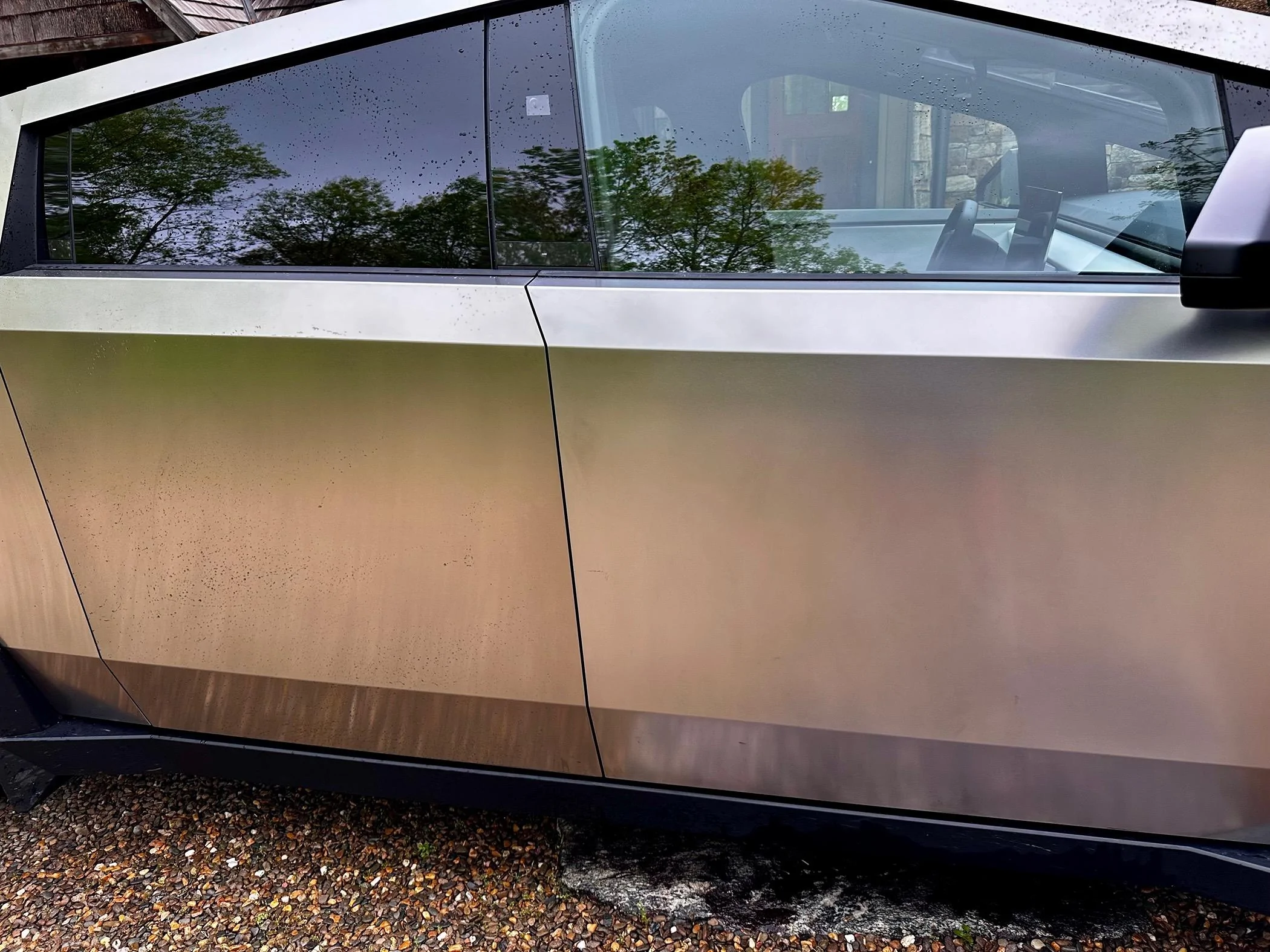 Tesla Cybertruck Door jams delivered cleaned / polished?? What product to use? IMG_3124
