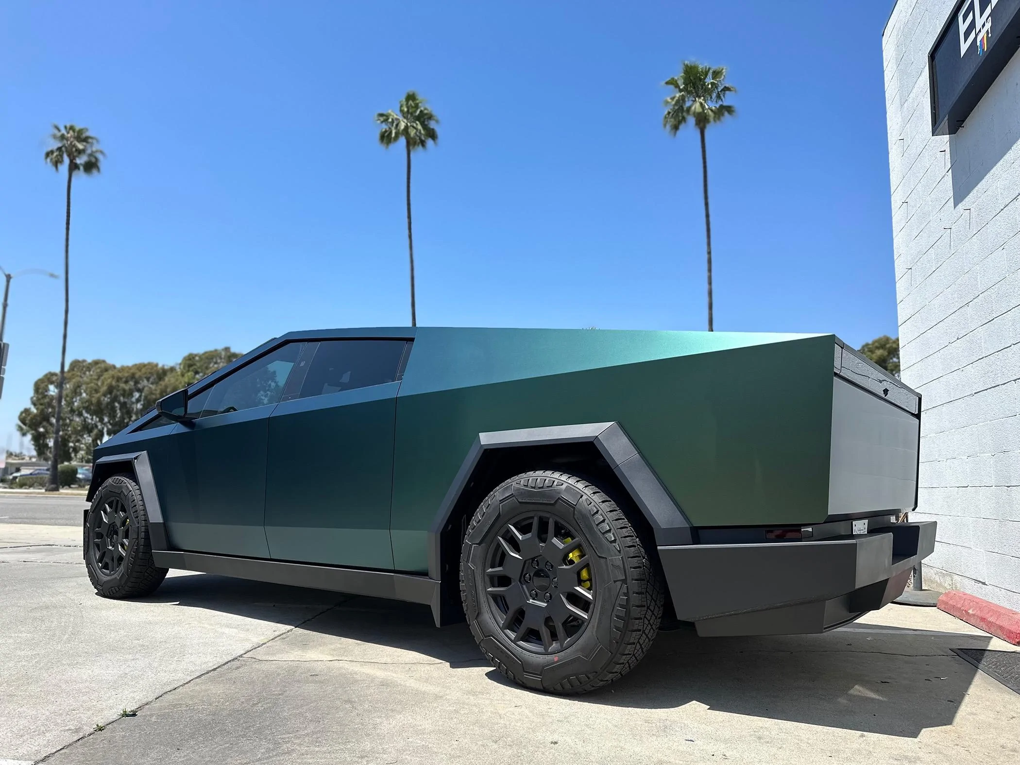 Tesla Cybertruck Daily random Cybertruck photos thread - Post Yours! 📸 🤳 IMG_8840