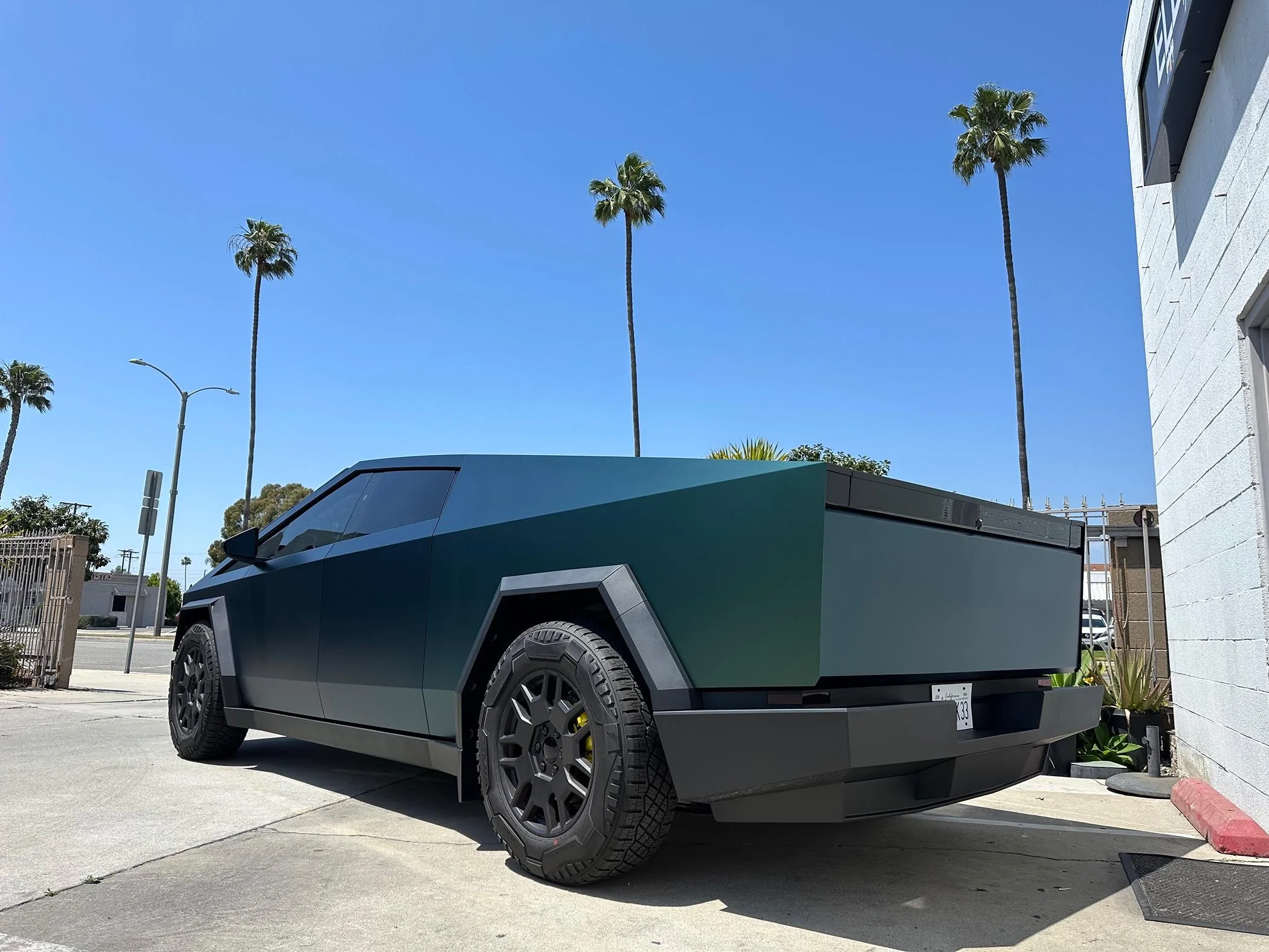 Tesla Cybertruck Daily random Cybertruck photos thread - Post Yours! 📸 🤳 IMG_8872
