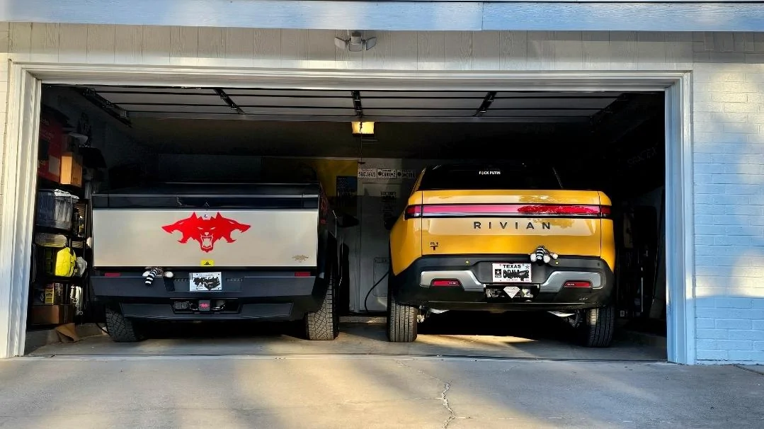 Tesla Cybertruck Daily random Cybertruck photos thread - Post Yours! 📸 🤳 Screenshot_20240514_113745_Gallery