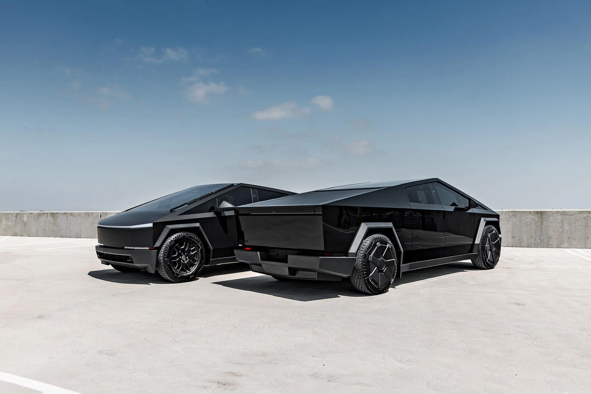Unplugged Performance Matte Black vs Gloss Black Cybertruck Wrap 2.jpg