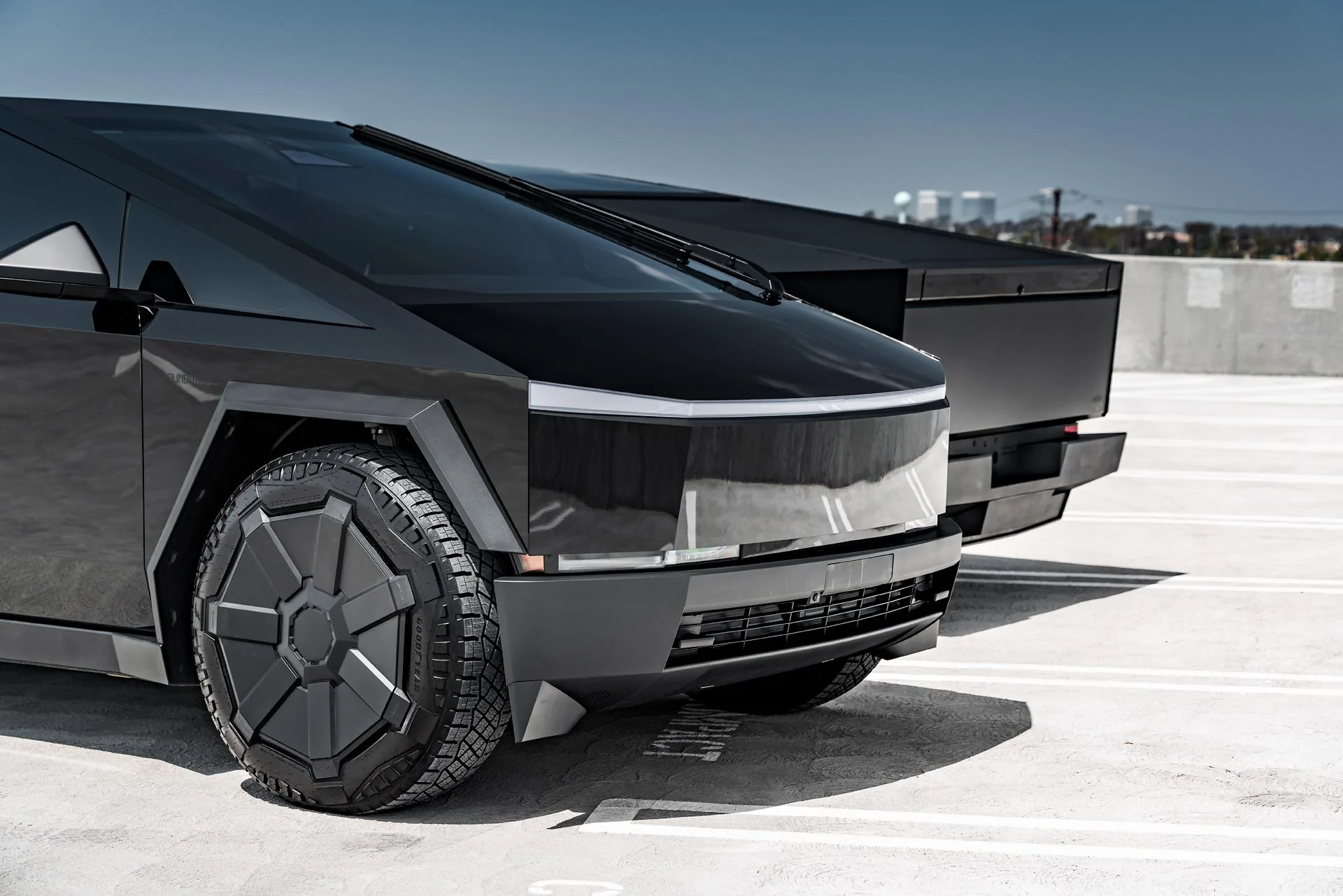 Unplugged Performance Matte Black vs Gloss Black Cybertruck Wrap 3.jpg