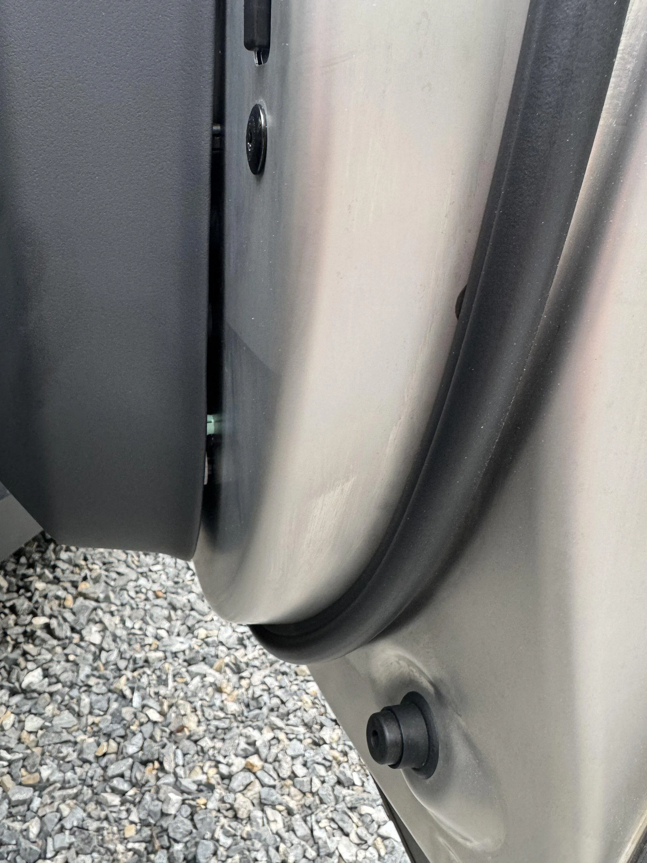 Tesla Cybertruck First manufacturing issue IMG_4437