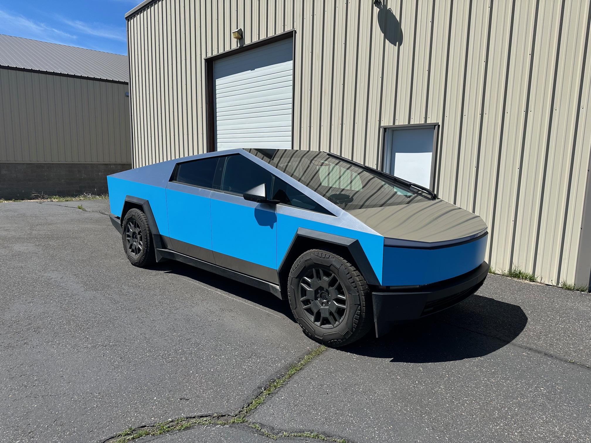Tesla Cybertruck Daily random Cybertruck photos thread - Post Yours! 📸 🤳 IMG_0291