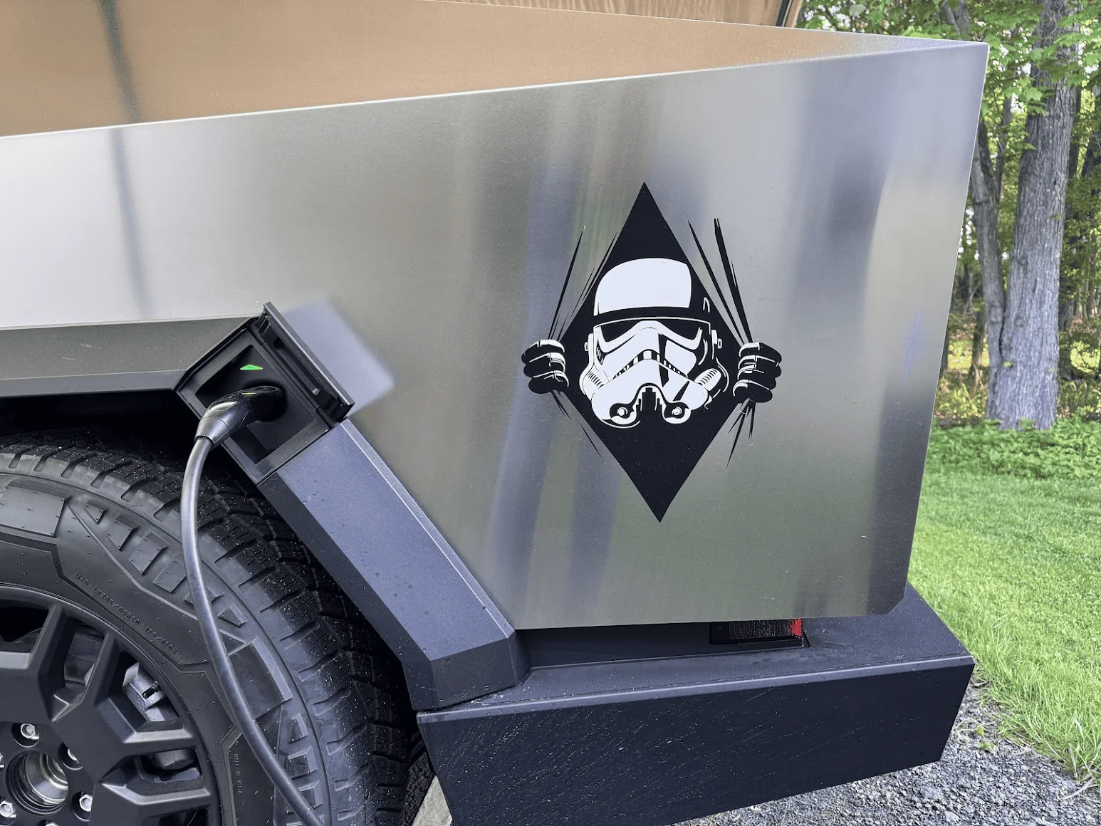 Tesla Cybertruck In honor of Star Wars Month (May the 4th and Revenge of the 6th) 1715859303043-1