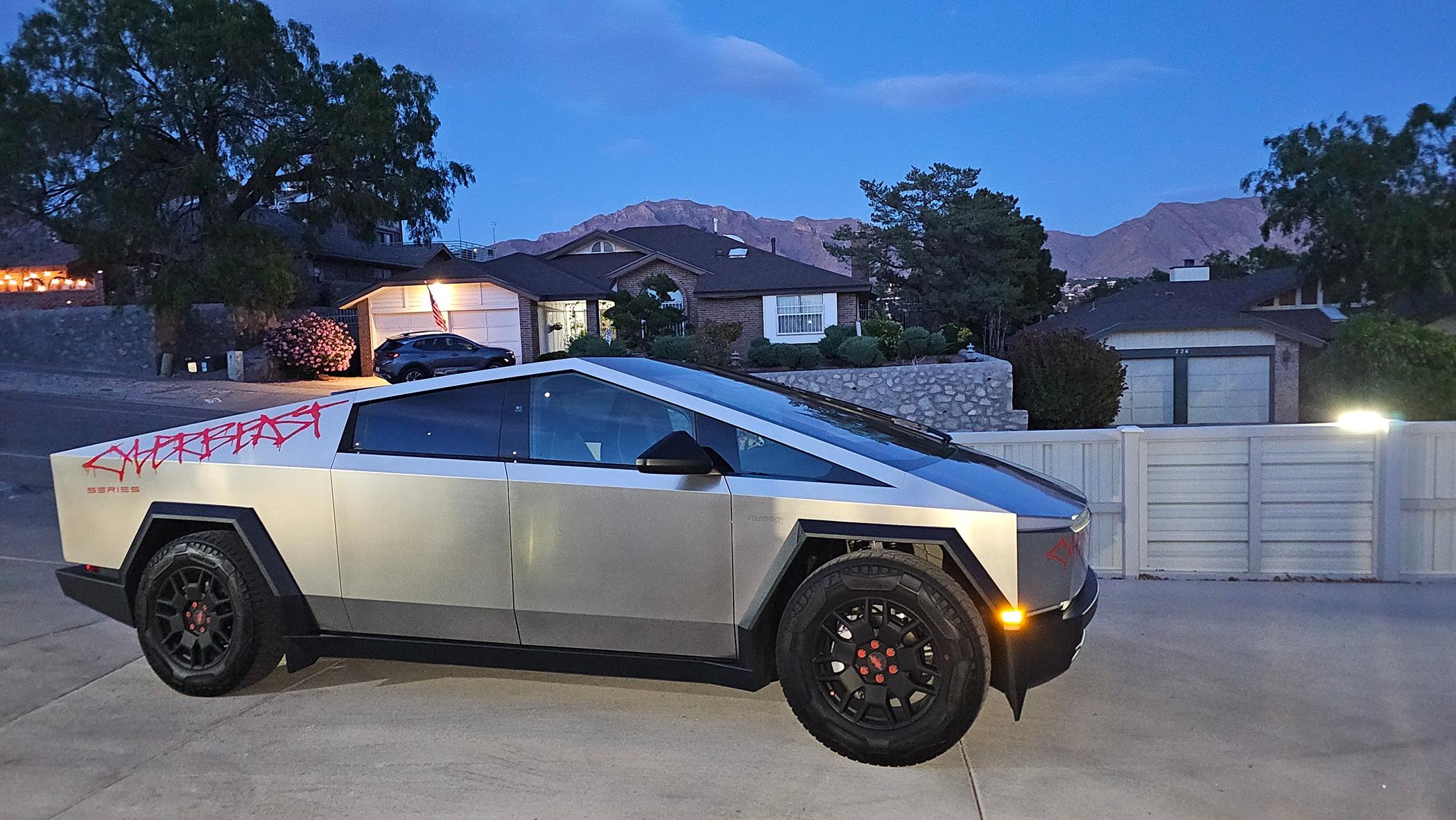 Tesla Cybertruck Daily random Cybertruck photos thread - Post Yours! 📸 🤳 20240515_202213