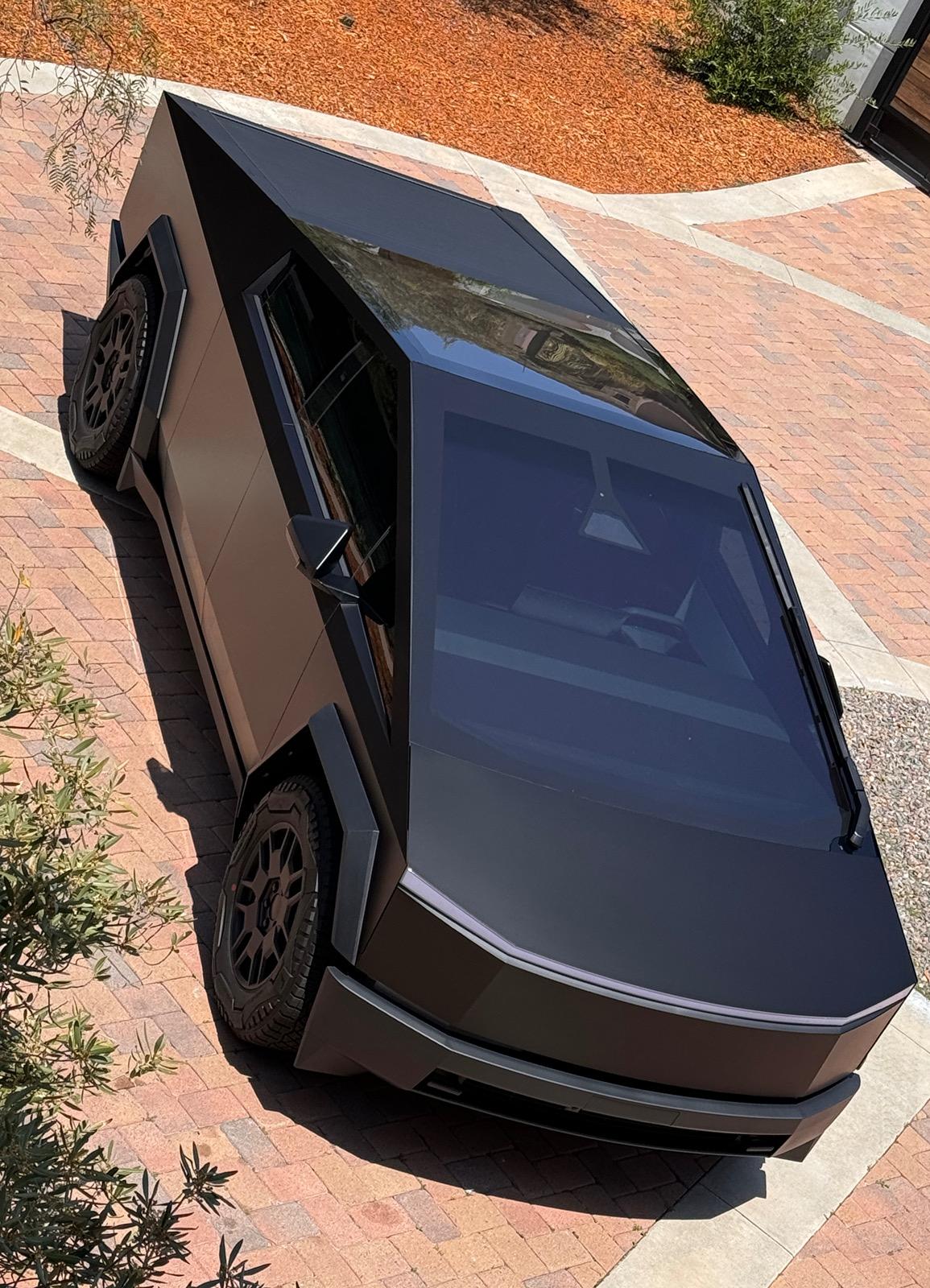 Tesla Cybertruck STEK Matte Black PPF. ZERO haters? IMG_3990