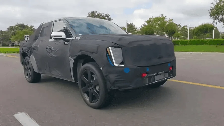 Tesla Cybertruck A new challenger approaches! 1715908434751-0o