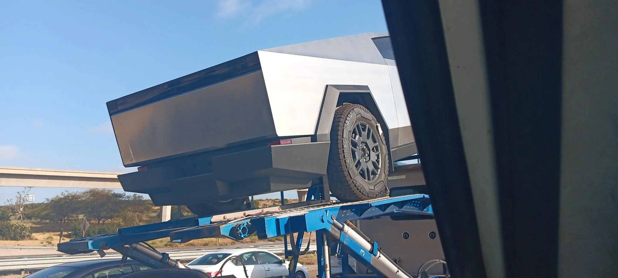 Tesla Cybertruck Daily random Cybertruck photos thread - Post Yours! 📸 🤳 20240508_173358