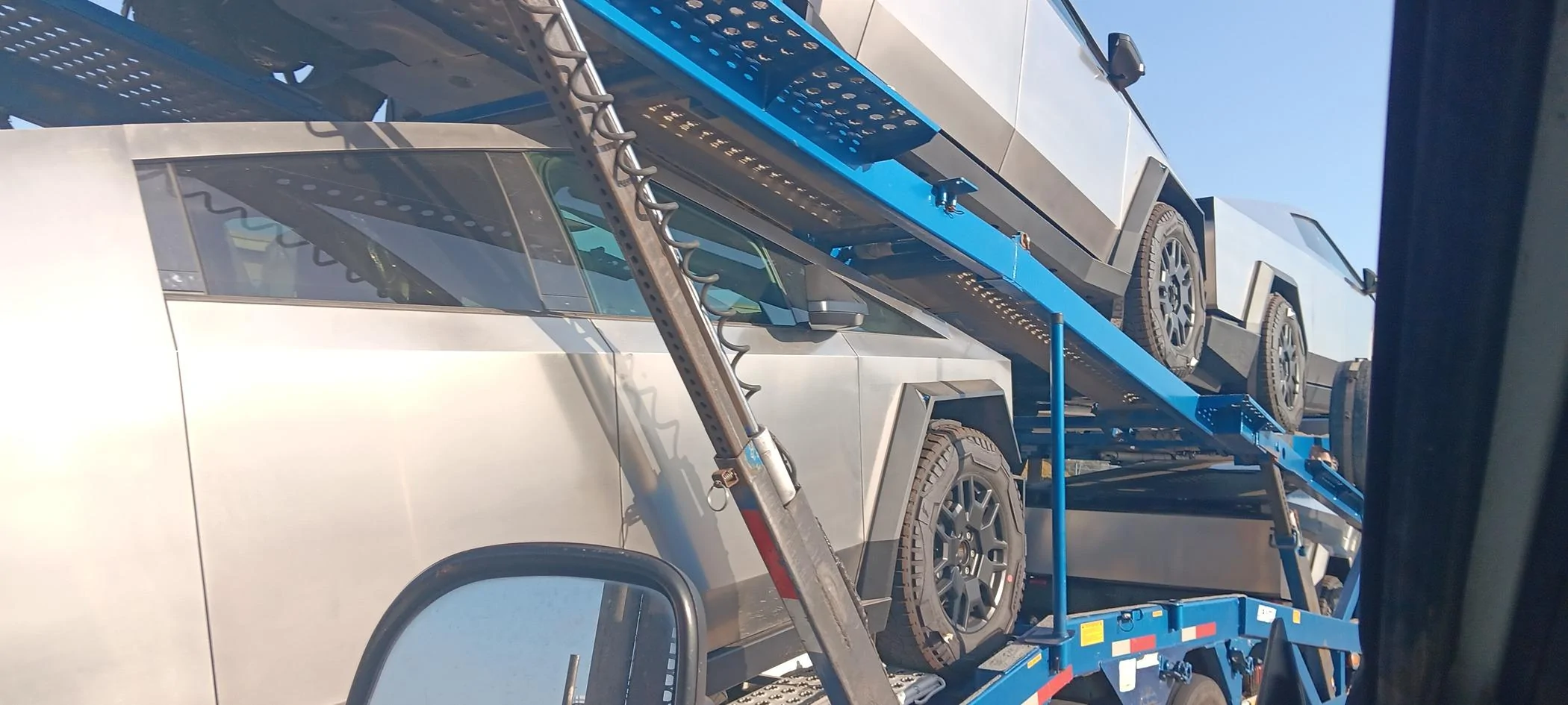 Tesla Cybertruck Daily random Cybertruck photos thread - Post Yours! 📸 🤳 20240508_173410