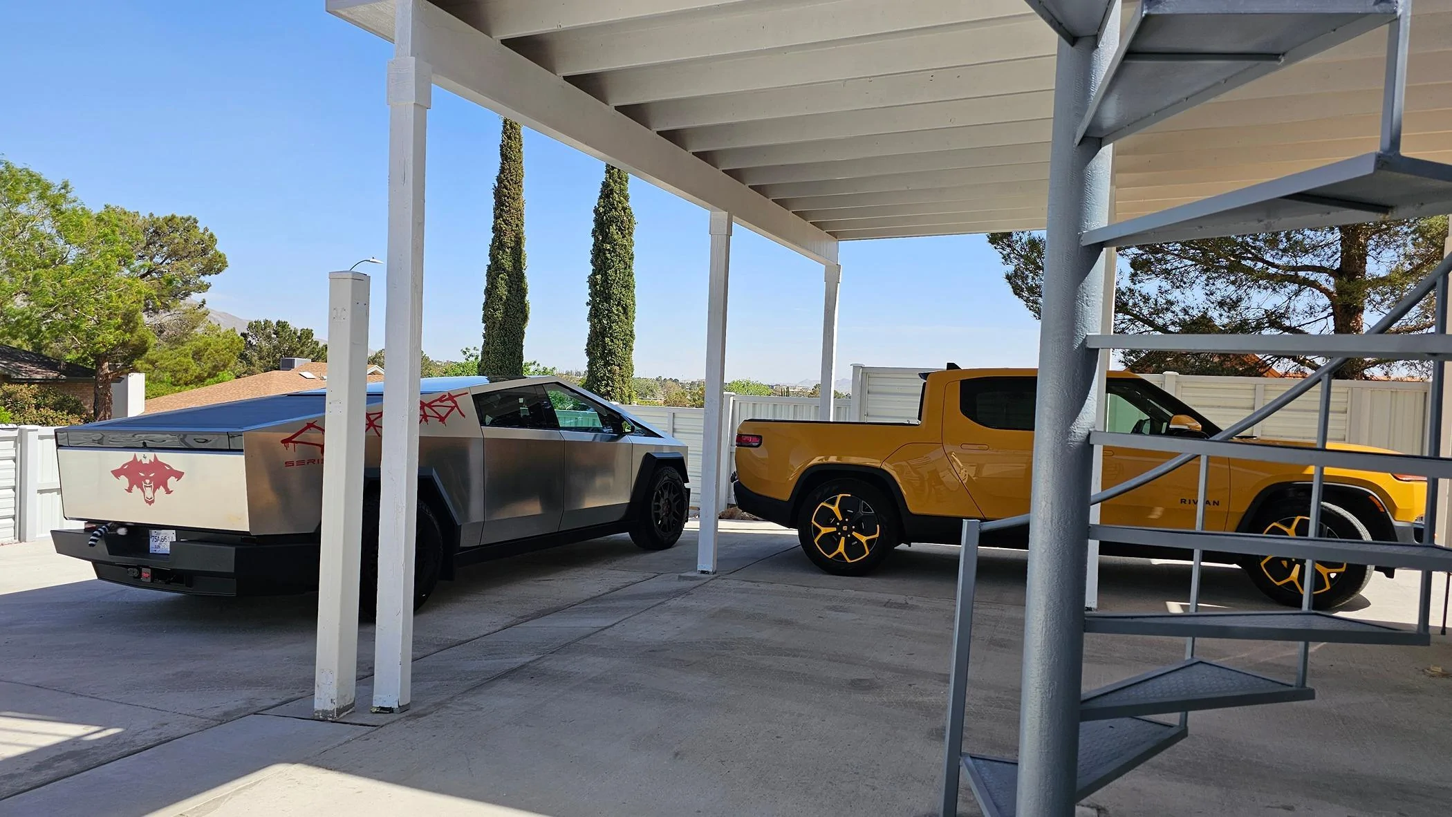 Tesla Cybertruck Actual Owners... Quick questions? Worth it? 20240511_155007