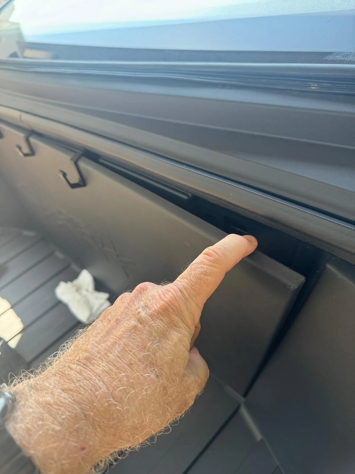 Tesla Cybertruck Frunk Hooks for Groceries, Bags and Other Things (3D Print File Inside) panel2