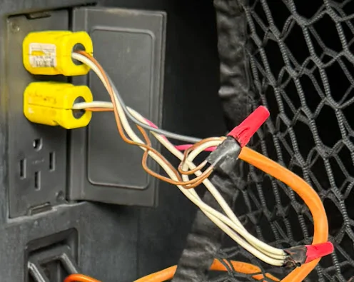 Tesla Cybertruck Cybertruck replaced portable generator during power outage Wiring - May 10