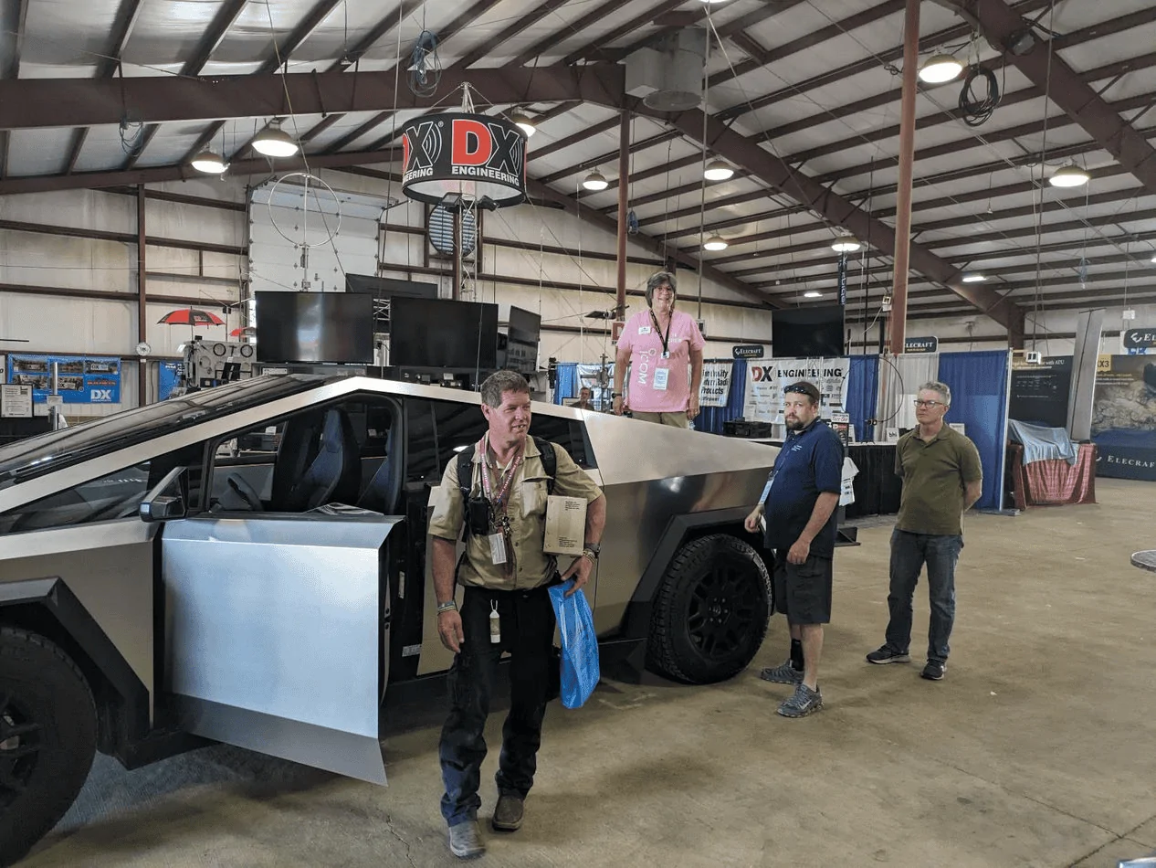 Tesla Cybertruck How to route an antenna cable? 1716218366972-9x