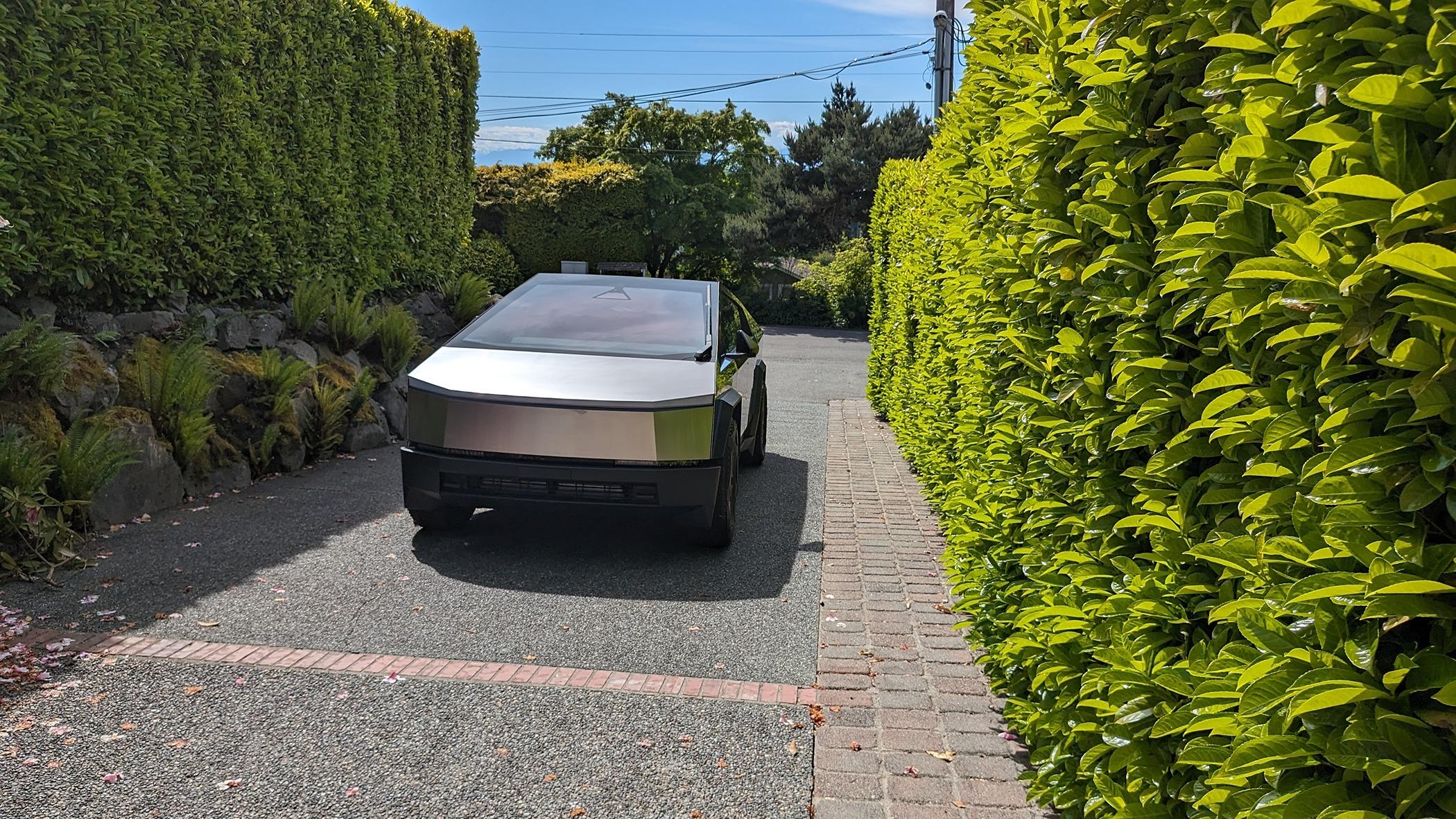 Tesla Cybertruck Seattle delivery, VIN 74xx, RN1127478XX, early thoughts PXL_20240514_223728332
