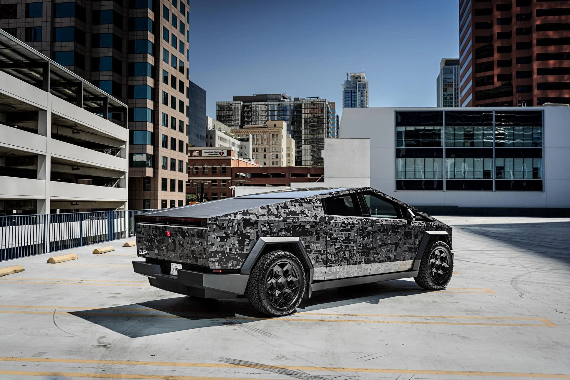 Tesla Cybertruck Camo / Camouflage Vinyl Wrap & PPF Cybertruck -- Photos & Videos Unplugged Performance Digital Camo Cybertruck Tesla Owner Society 15