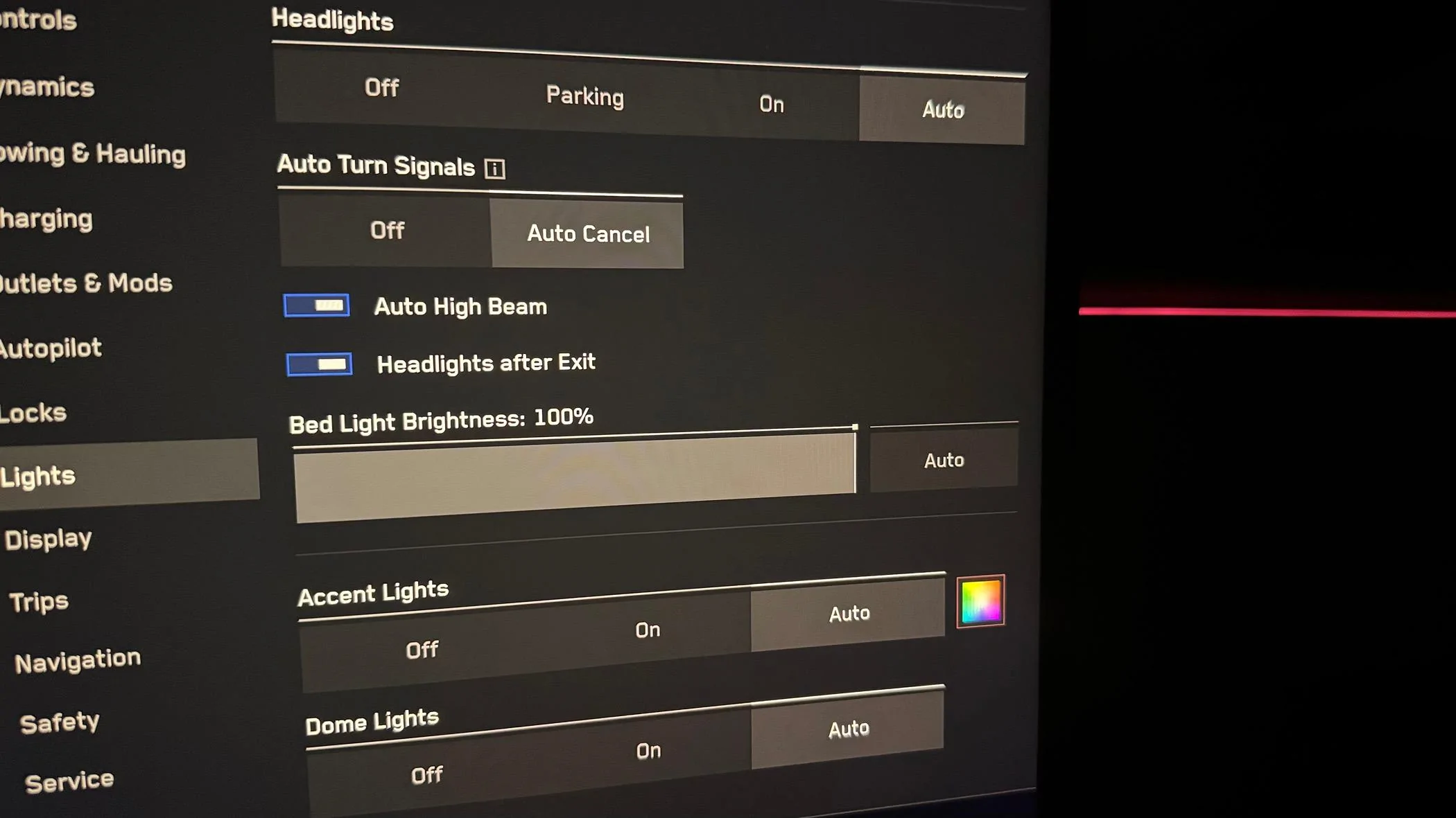 Tesla Cybertruck Bed light stop working when open Tonneau Cover !! IMG_8041