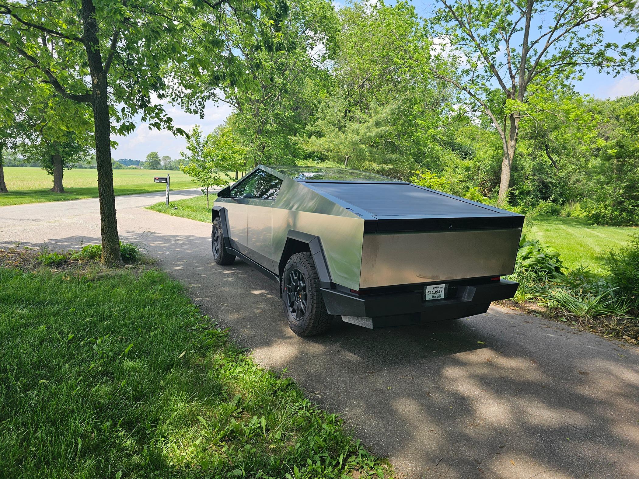 Tesla Cybertruck Delivered in Dayton 1000019674