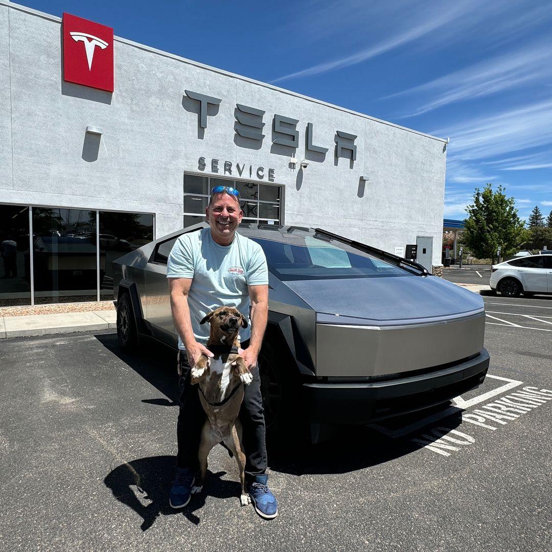 Tesla Cybertruck Cybertruck OWNERS List & Stats [Add Yours]! ✍🏻 cybertruck_brioche