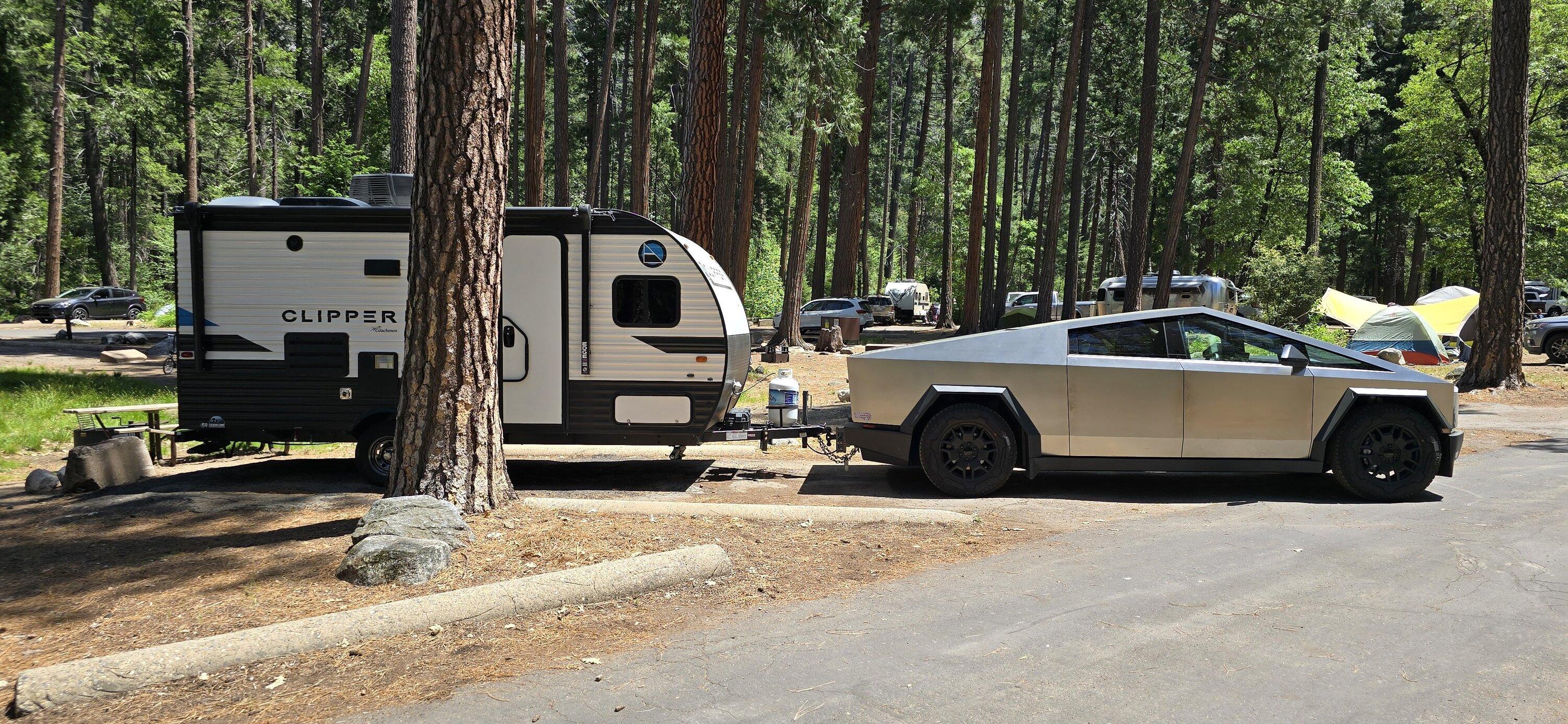 Tesla Cybertruck Towing trailer to Yosemite for 2 days with Cybertruck 20240519_132509