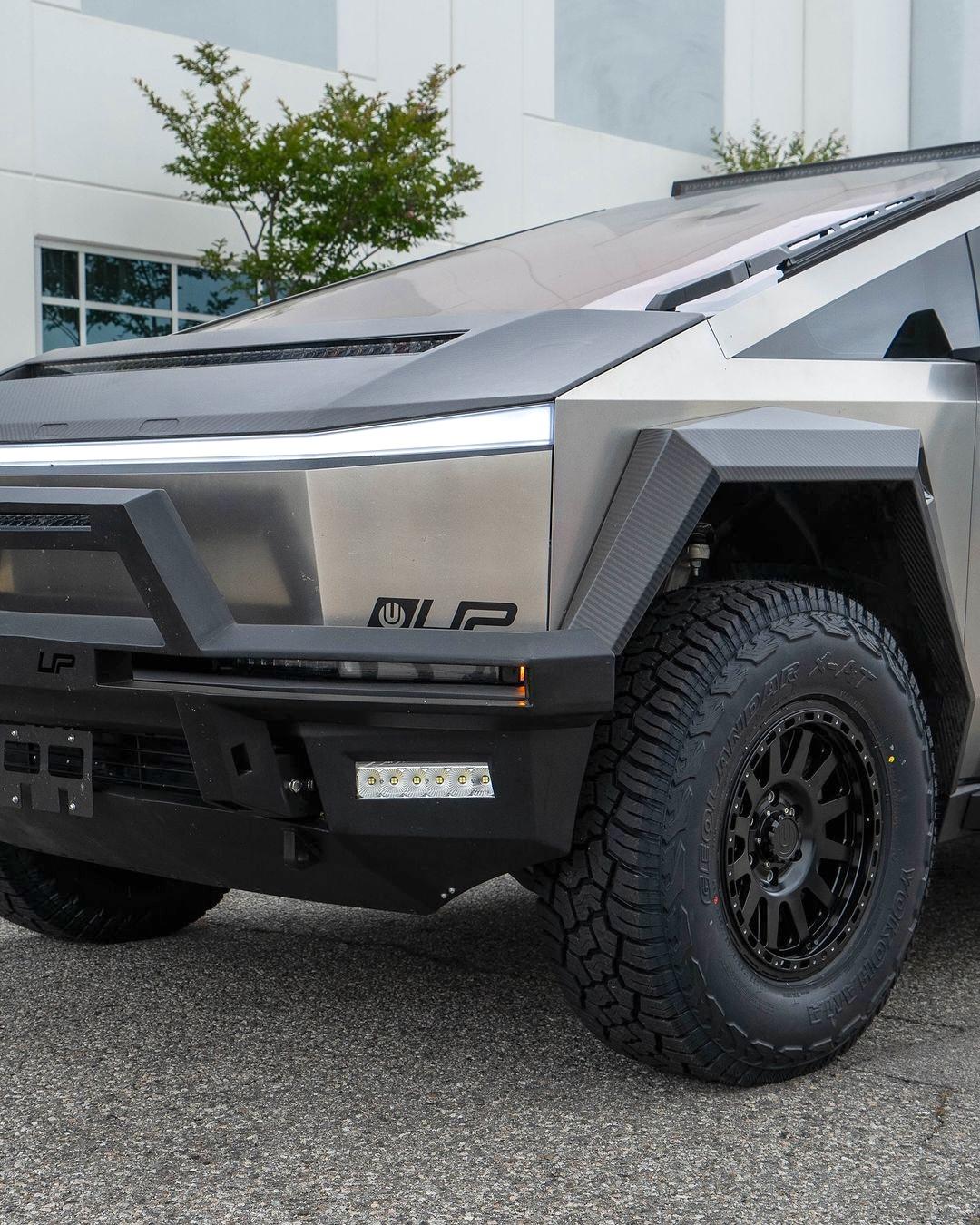 Tesla Cybertruck Unplugged Performance UP-03 18" Beadlock Wheels Unplugged Performance UP-03 18%22 Beadlock Wheels 4