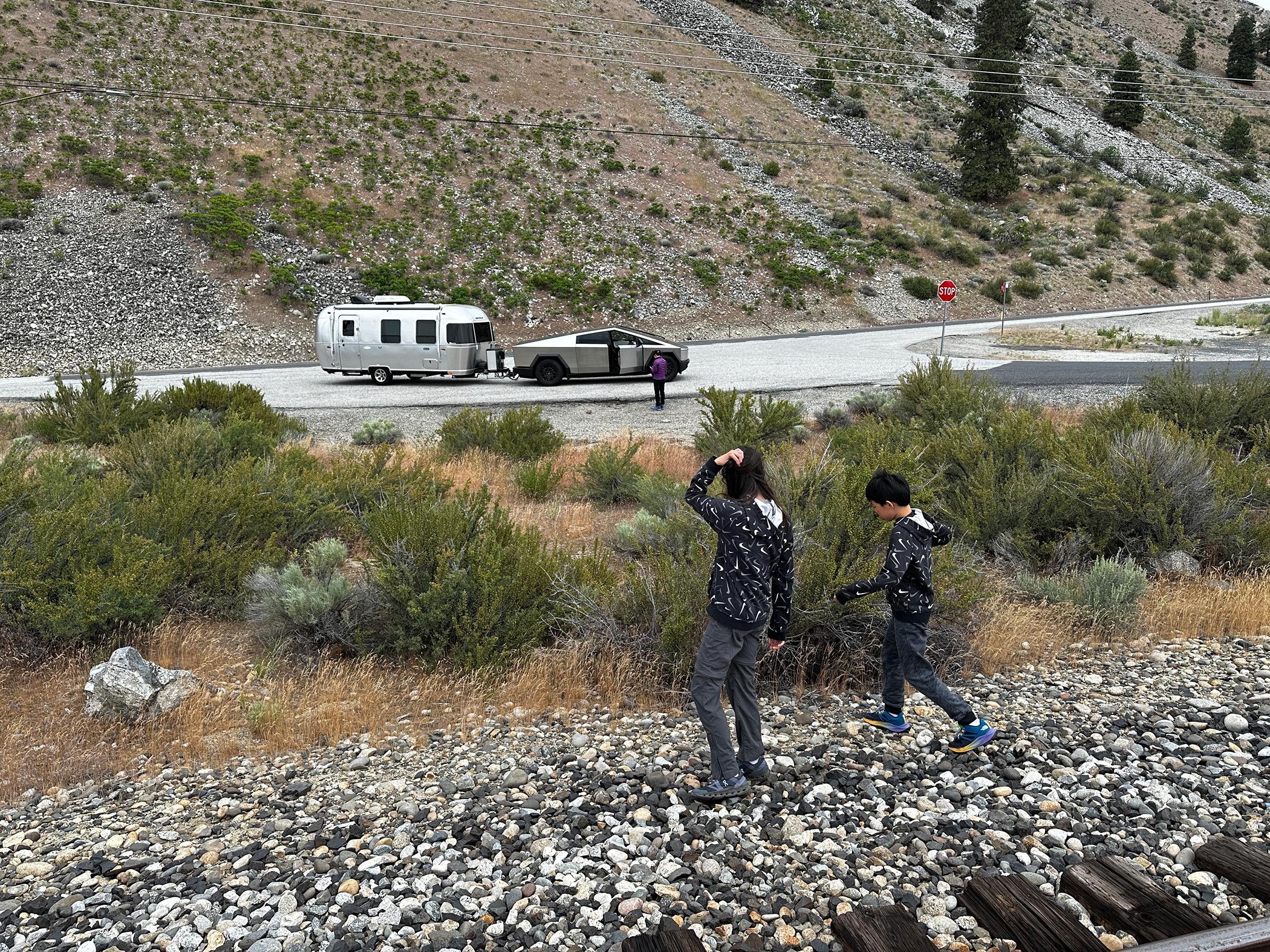 Tesla Cybertruck Cybertruck and Airstream: a Towing Trip Report IMG_3865