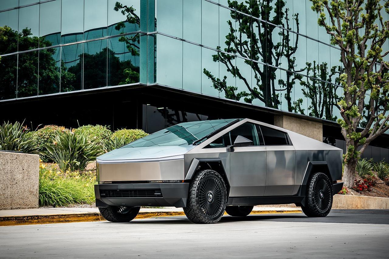 Tesla Cybertruck Cybertruck Aftermarket Wheels & Tires Photos + Info Compilation AGLuxury AGL45 Cybertruck 2