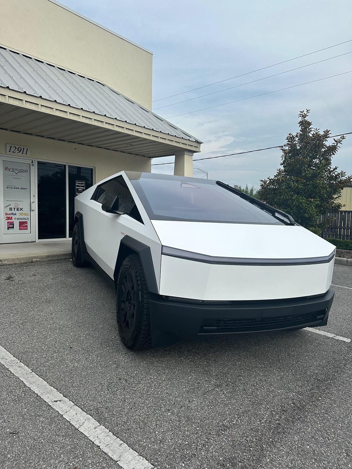 Tesla Cybertruck Cyberbeast Ghost IMG_8804