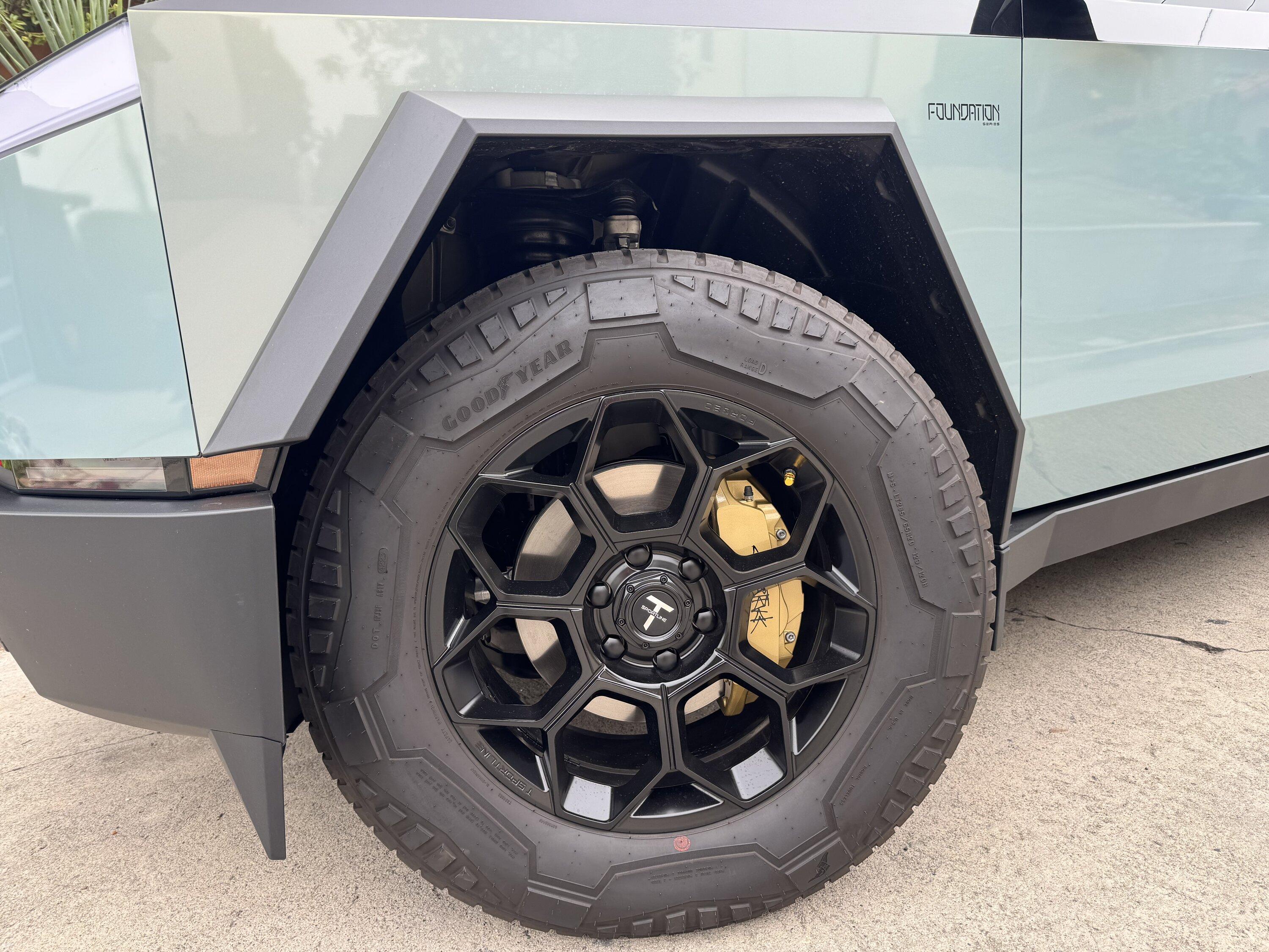Tesla Cybertruck Finished my CT build (for now). Painted my brake Calipers (metallic gold/gloss black logo) IMG_7223