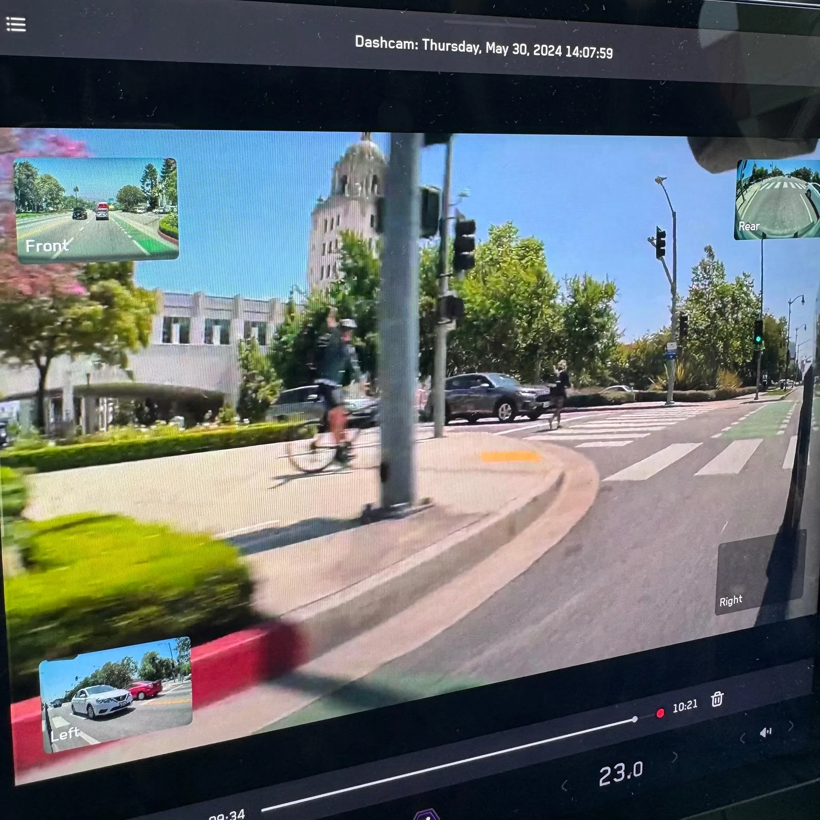 Tesla Cybertruck Public REACTIONS to Your Cybertruck (and Your Reaction)? [Admin Warning: NO POLITICS] IMG_2857