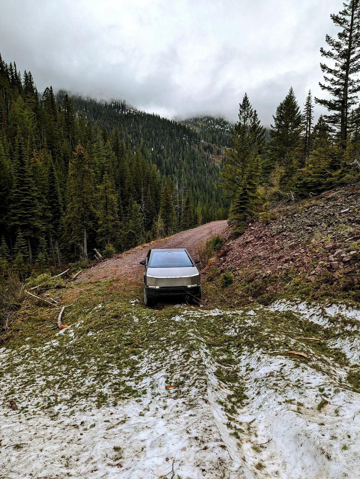 Tesla Cybertruck Daily random Cybertruck photos thread - Post Yours! 📸 🤳 PXL_20240602_171744374~2
