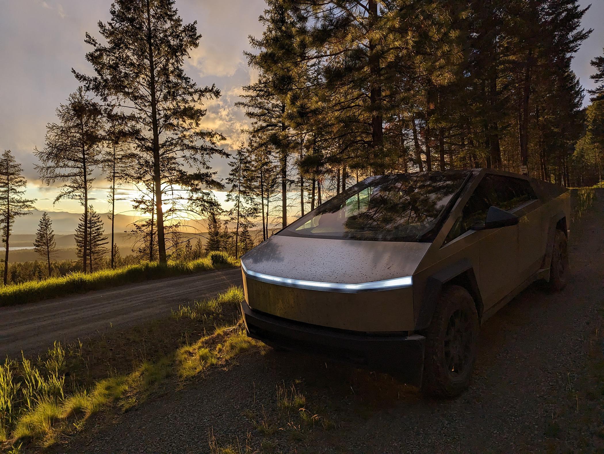 Tesla Cybertruck Daily random Cybertruck photos thread - Post Yours! 📸 🤳 PXL_20240531_031210375.MP