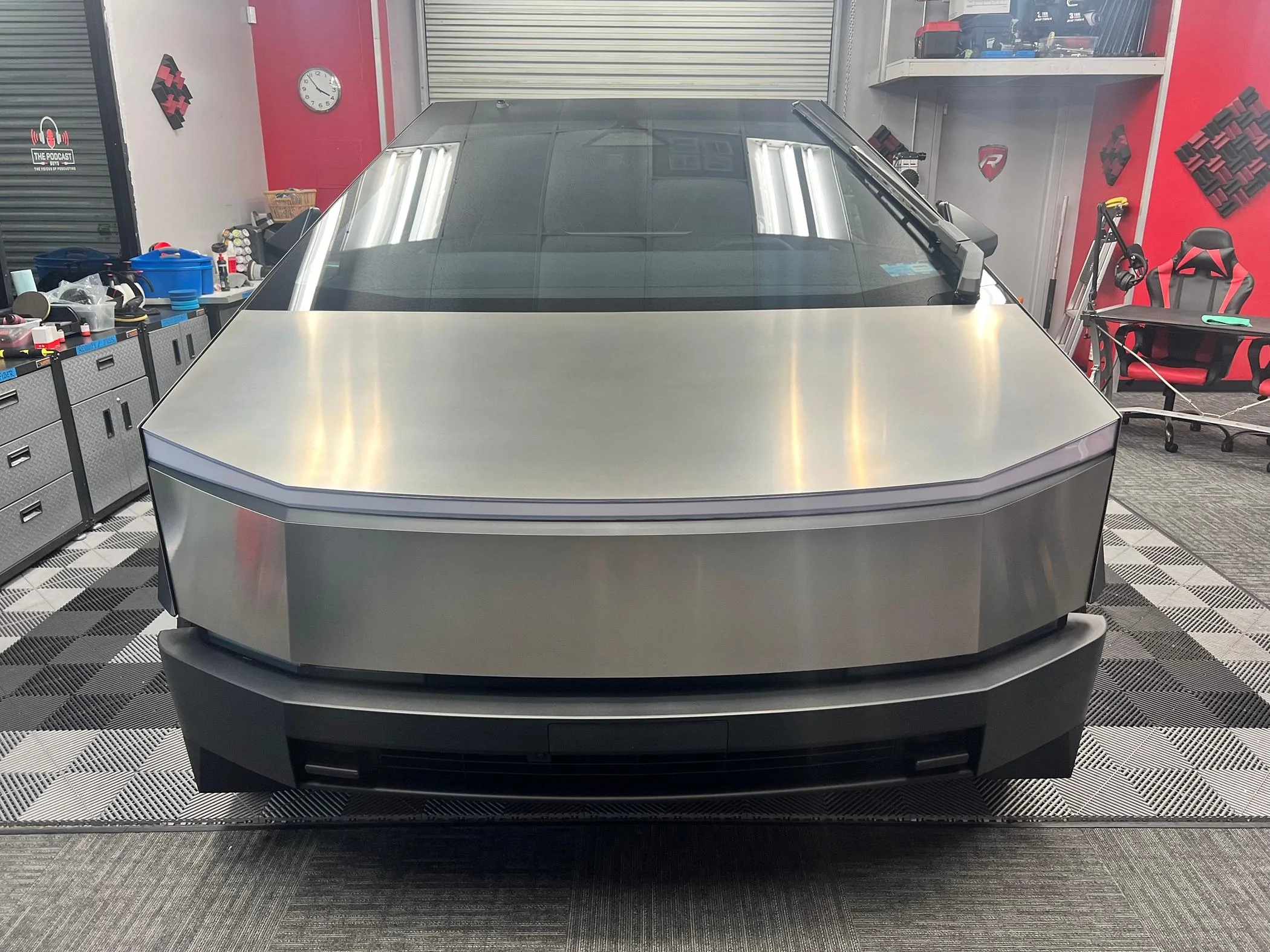 Tesla Cybertruck Cybertruck Revivify Graphene Coating IMG_8643