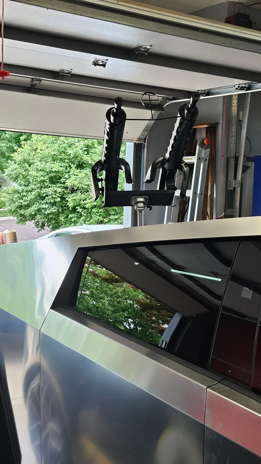Tesla Cybertruck Prop machine gun turret (Halo theme) for Cybertruck bed - DIY project now fully functional 1000027855
