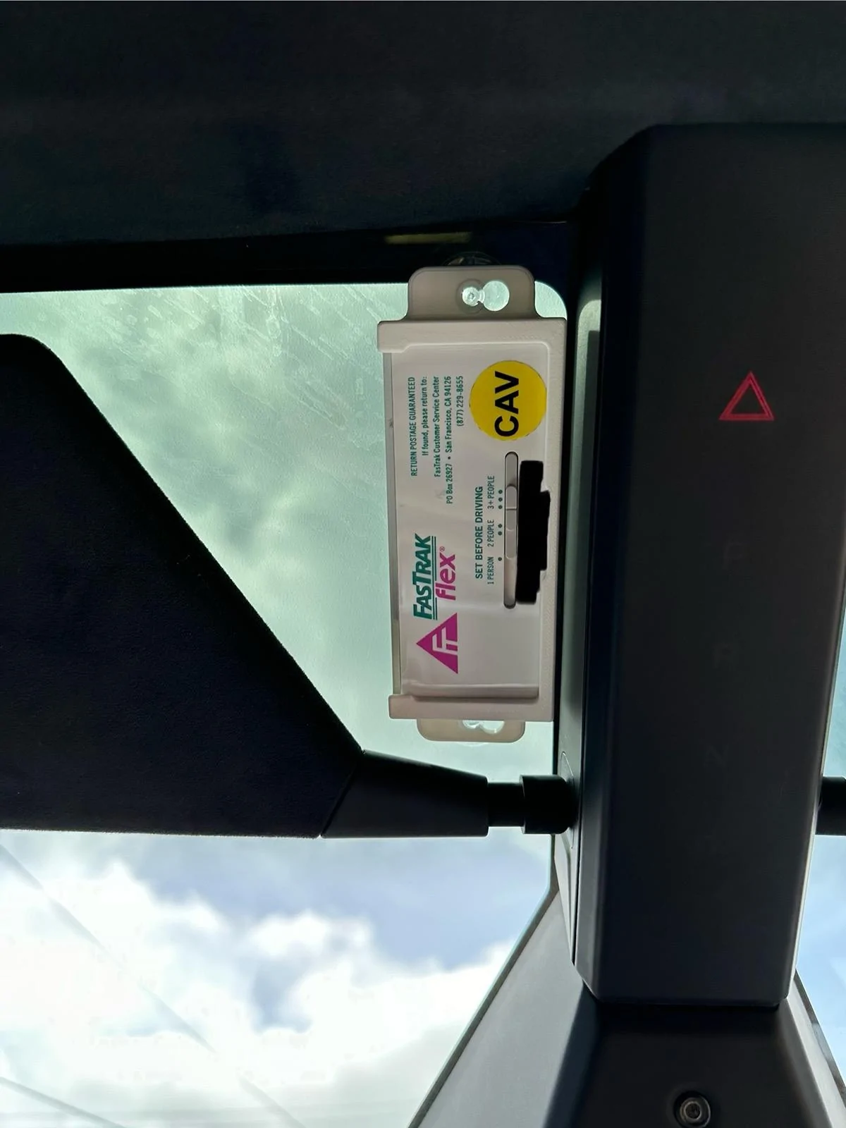 Tesla Cybertruck Fastrak transponder holder & location IMG_0019