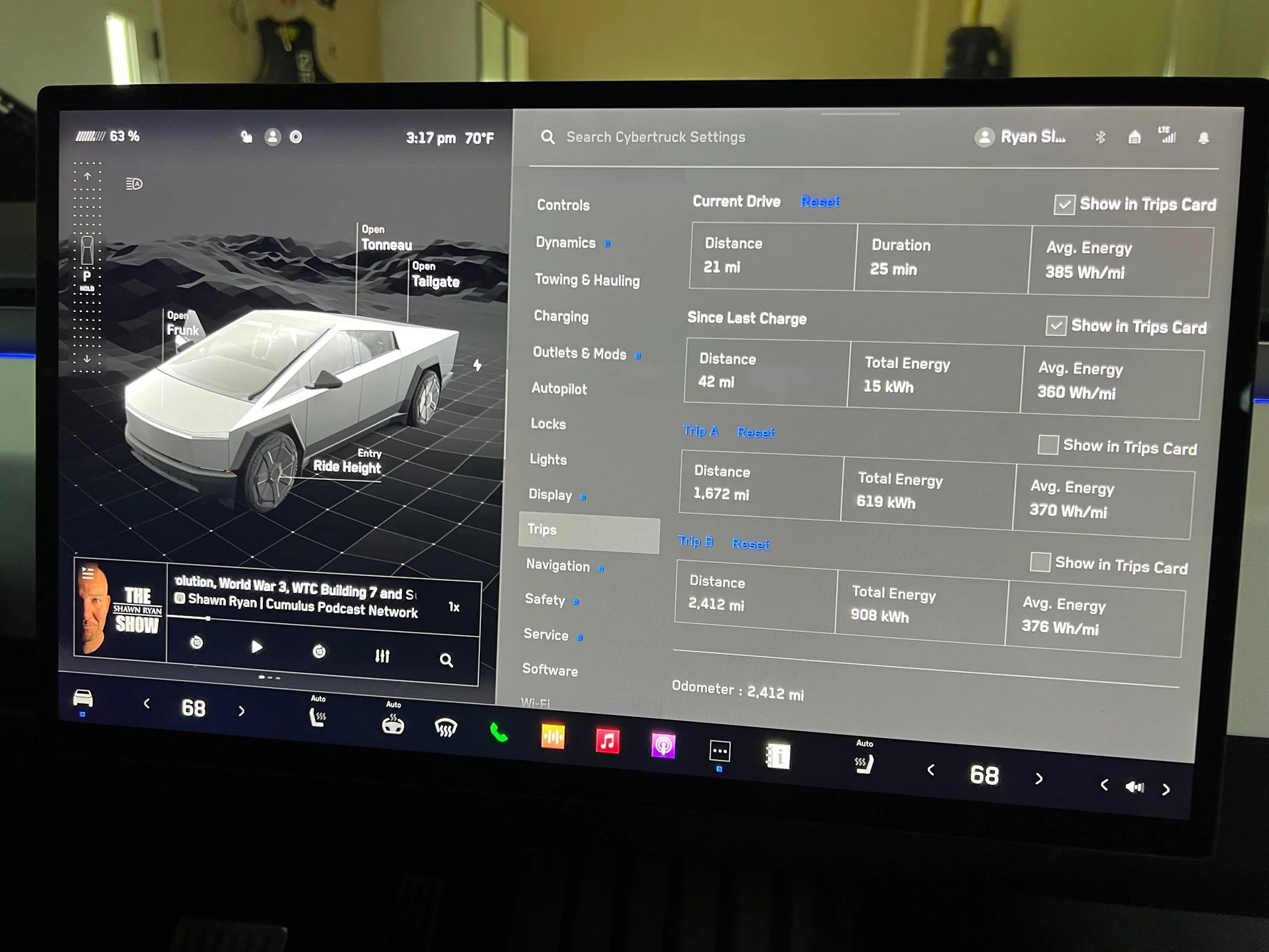 Tesla Cybertruck 375 Wh/mi average energy consumption over 1,156 miles (after latest software update)! IMG_2002
