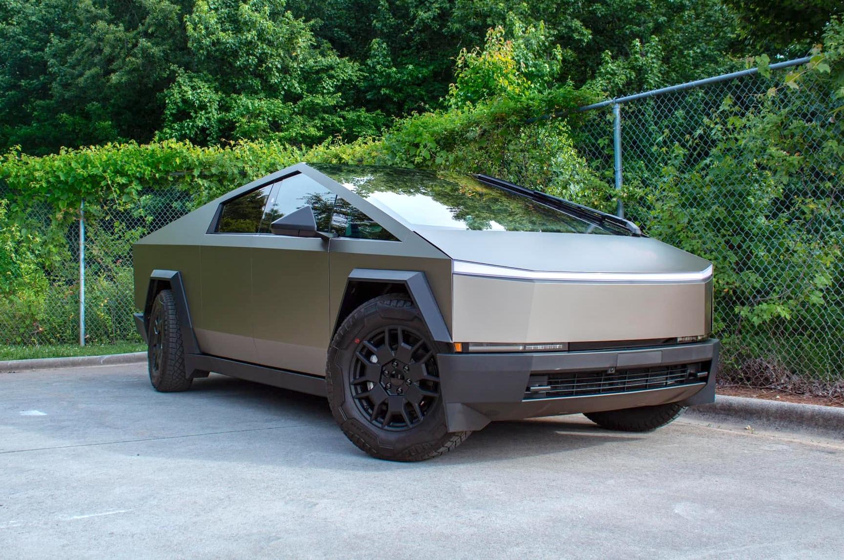Pure PPF Satin Stainless Steel Wrap Cybertruck 5.jpg