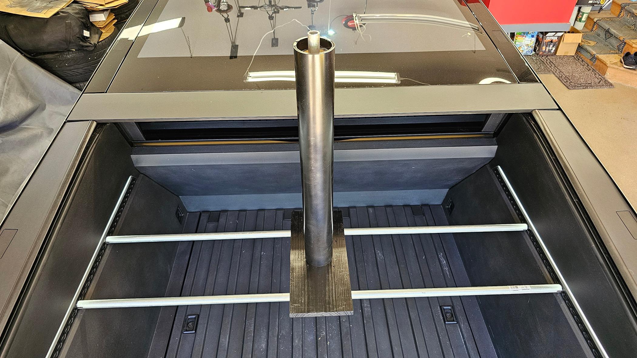 Tesla Cybertruck Prop machine gun turret (Halo theme) for Cybertruck bed - DIY project now fully functional 1000027947