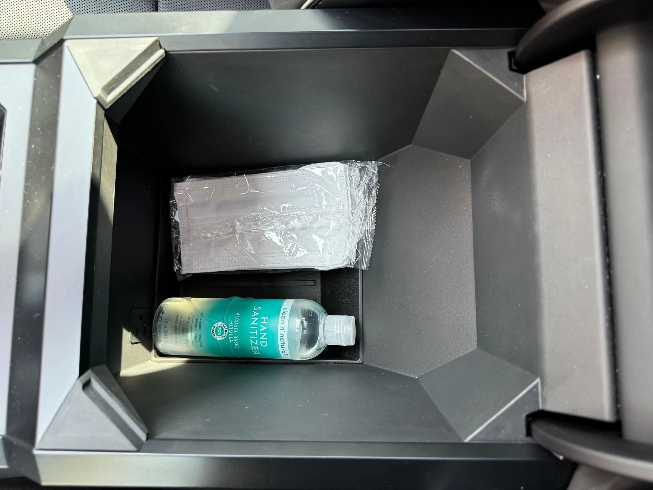 Tesla Cybertruck Center Console Upper and Lower Organizers from EVVida/BestEvMod IMG_6479