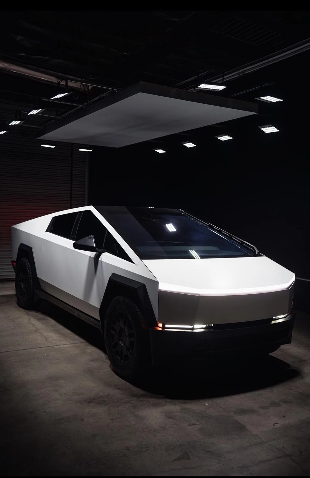 Tesla Cybertruck Just took delivery in Upland (05/30) AWD - Initial Thoughts IMG_9606