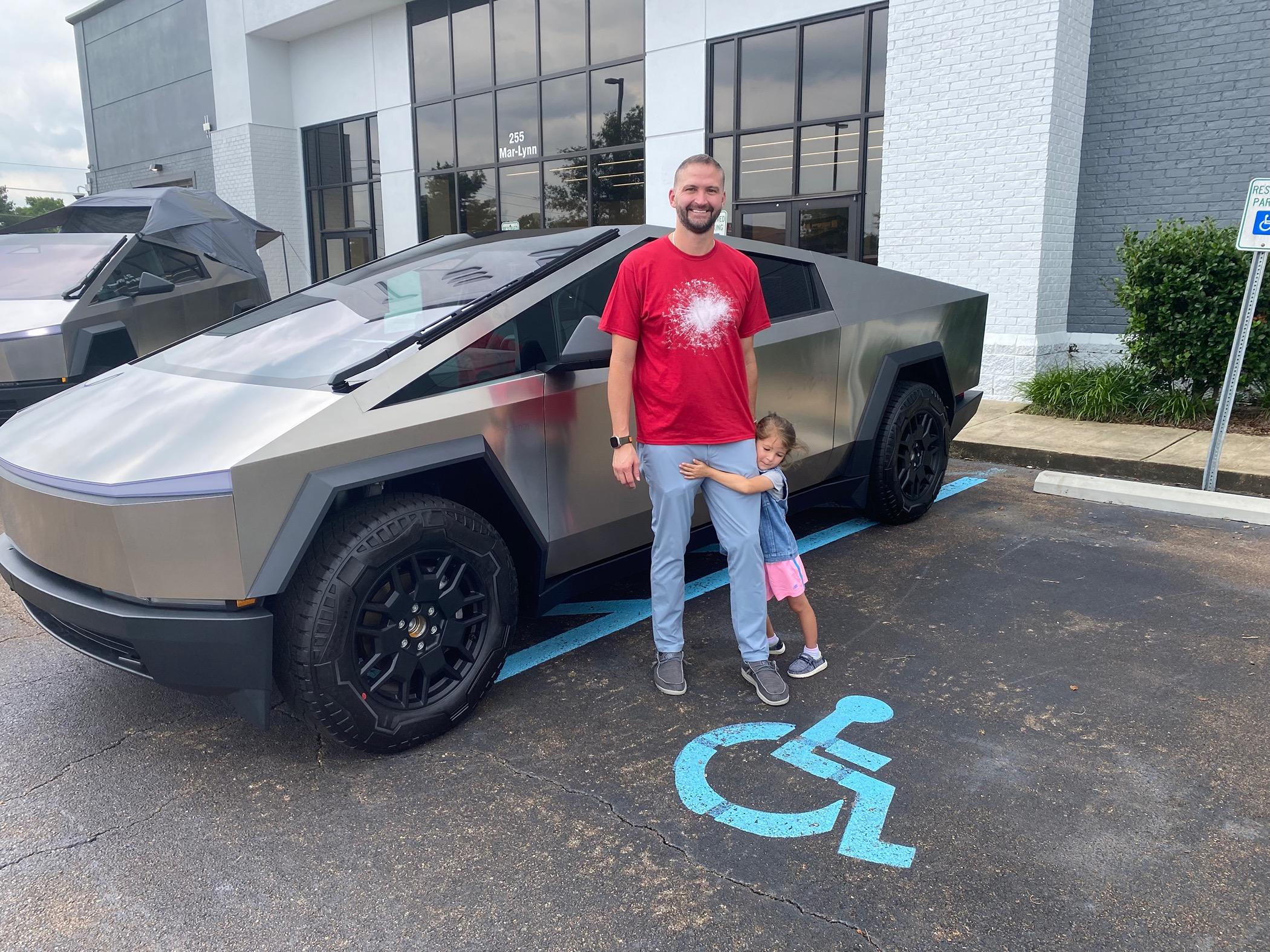 Tesla Cybertruck Cyberbeast waiting room ⏳ IMG_5016