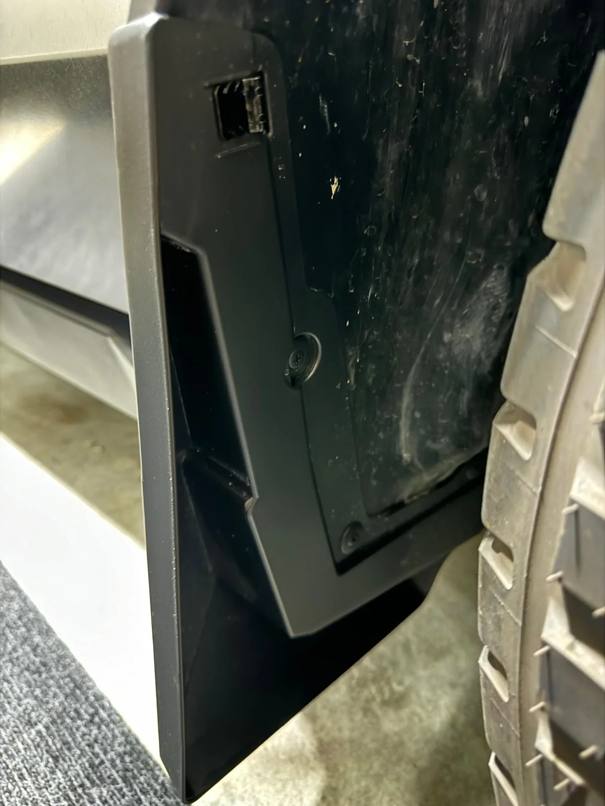 Tesla Cybertruck Installed Mud Flaps from EVVida/BestEvMod IMG_6529