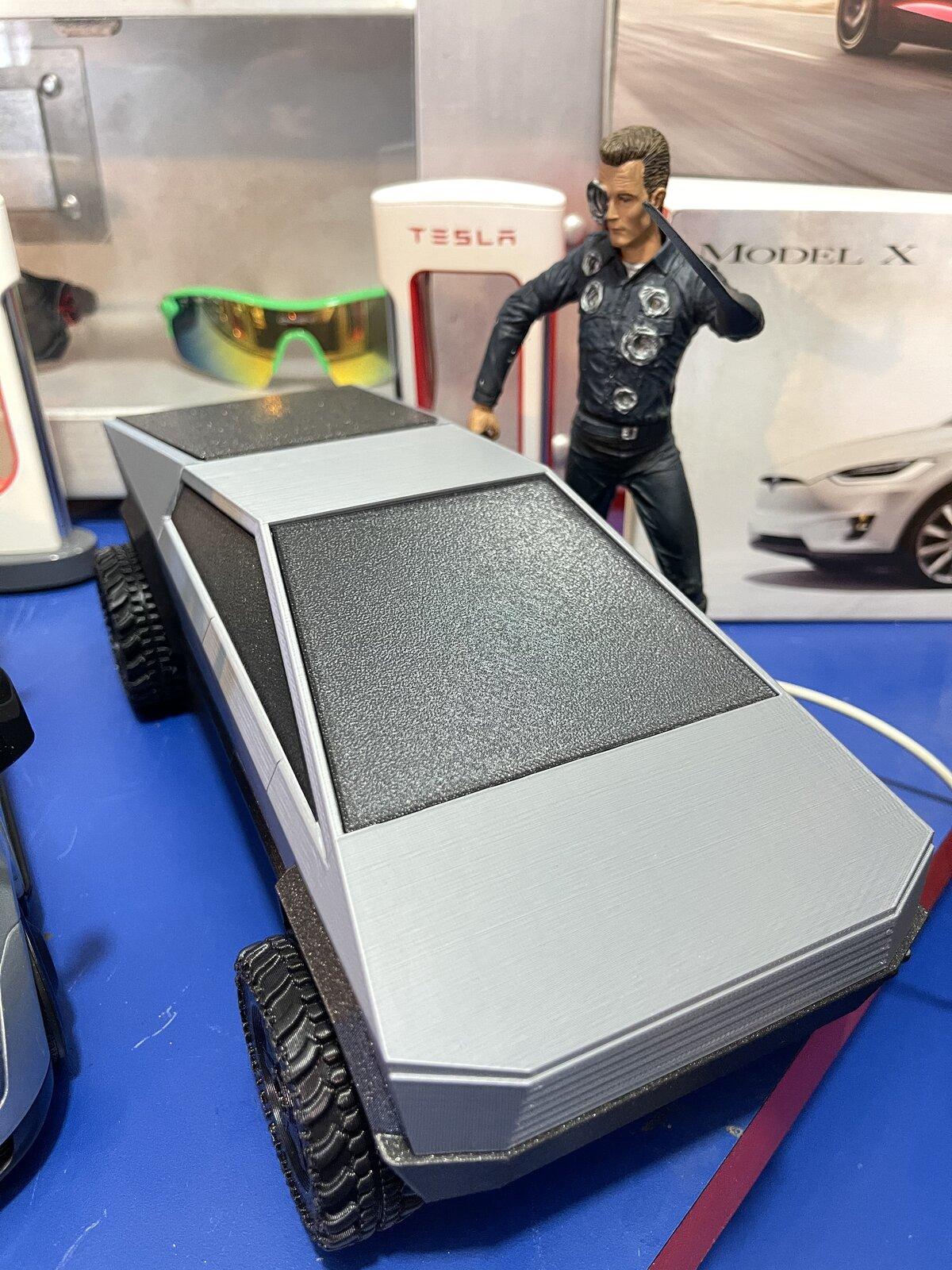 Tesla Cybertruck Cybertruck 1:20 3D scale ! 763FE991-863D-478D-927A-A5DC6D48A973