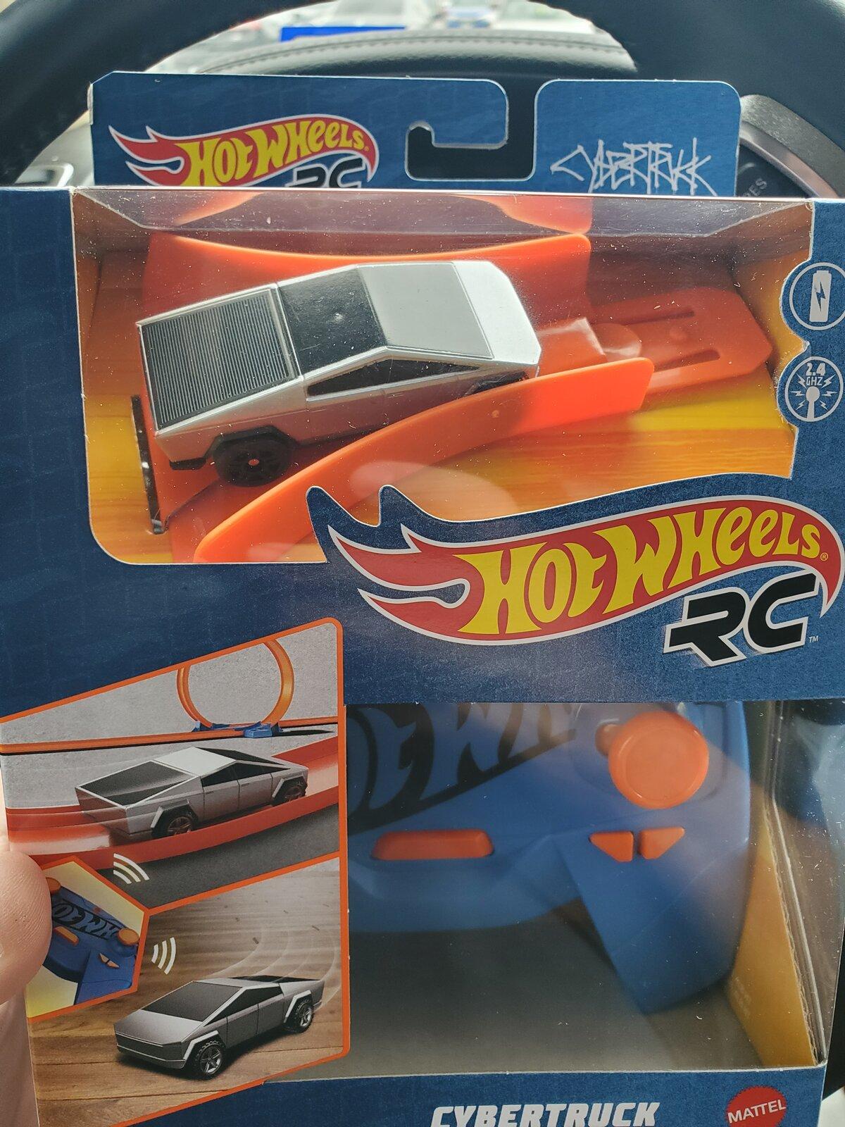 Tesla Cybertruck Hotwheels RC Cybertruck starts deliveries. Have you received yours? 20210228_131241