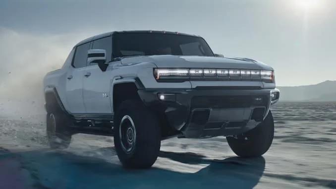 Tesla Cybertruck GM evaluating second U.S. battery plant for EVs amid construction of $2.3 billion facility in Ohio 106754545-1603292683178-Hummer